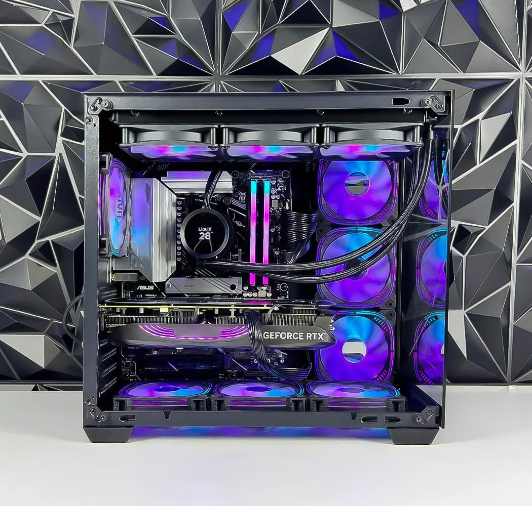 رایانه شخصی گیمینگ شبح - Intel Core i7-14700F | پردازنده گرافیکی GeForce RTX 5070Ti 16GB | رم 32GB DDR5 | حافظه SSD 2TB M.2 NVMe | خنک کننده مایع 360mm با LCD | مادربرد Z790 | منبع تغذیه 850W 80+ Gold | WiFi/BT/Win11 Pro