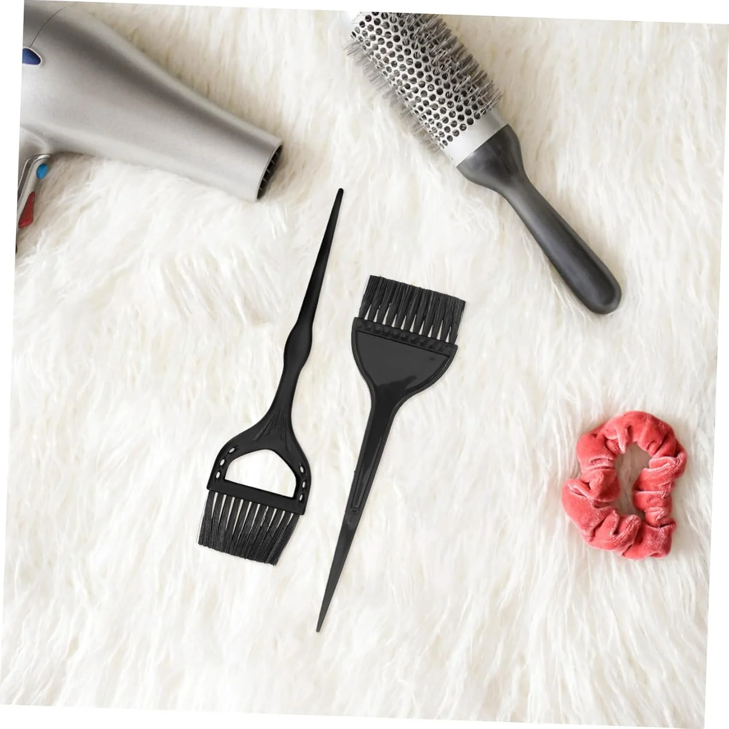 یک ست ابزار آرایشگری شامل کاسه و برس رنگ مو، کاسه رنگ مو و برس، کاسه سالن مو، کاسه مخلوط ماسک، برس رنگ مو برای رنگ آمیزی مو یک ست ابزار آرایشگری شامل کاسه و برس رنگ مو، کاسه رنگ مو و برس، کاسه سالن مو، کاسه مخلوط ماسک، برس رنگ مو برای رنگ آمیزی مو