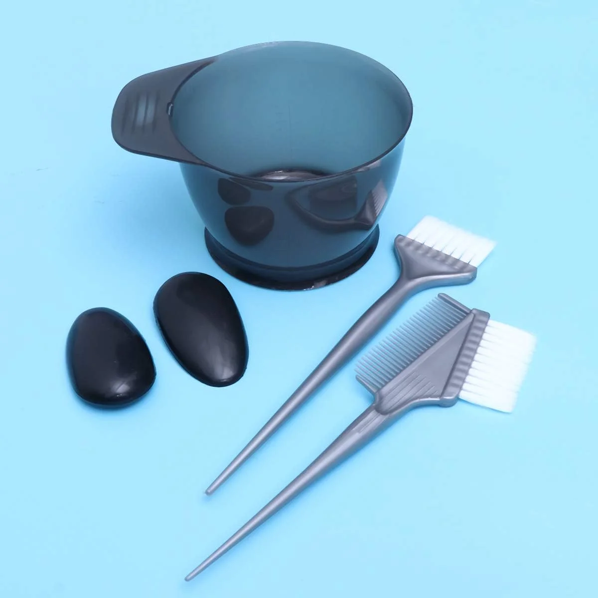 ست هفت تکه رنگ مو سالنی شامل ابزار رنگ کردن مو، مناسب رنگ کردن مو در خانه به همراه دستکش، پیش بند، کاسه رنگ، برس رنگ، شنل و پوشش گوش ست هفت تکه رنگ مو سالنی شامل ابزار رنگ کردن مو، مناسب رنگ کردن مو در خانه به همراه دستکش، پیش بند، کاسه رنگ، برس رنگ، شنل و پوشش گوش