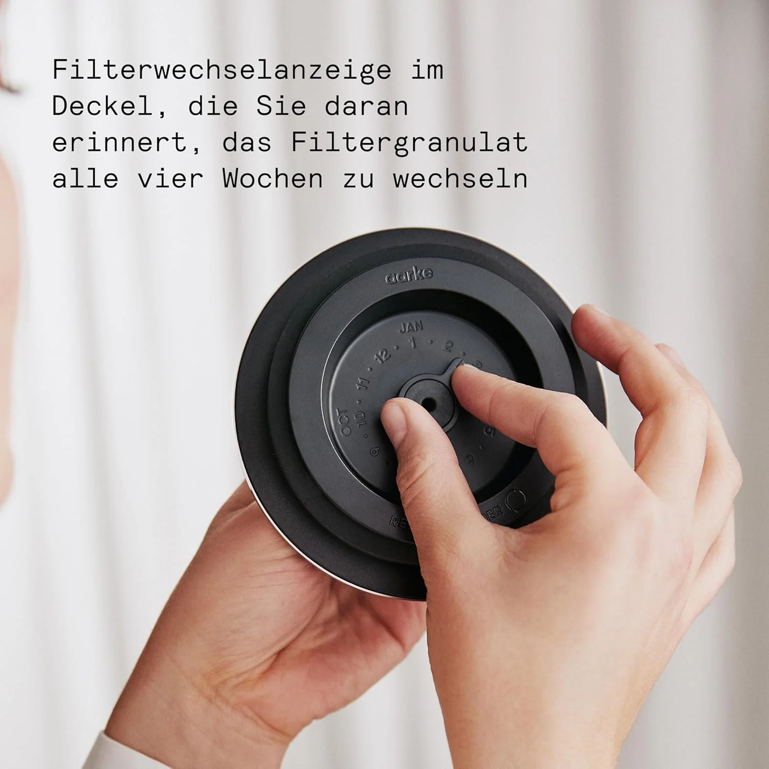 تصفیه کننده آب Aarke، پارچ فیلتر آب در شیشه و استیل ضد زنگ، 2.4 لیتر / 10 فنجان، شامل کیسه پرکننده فیلتر خالص Aarke