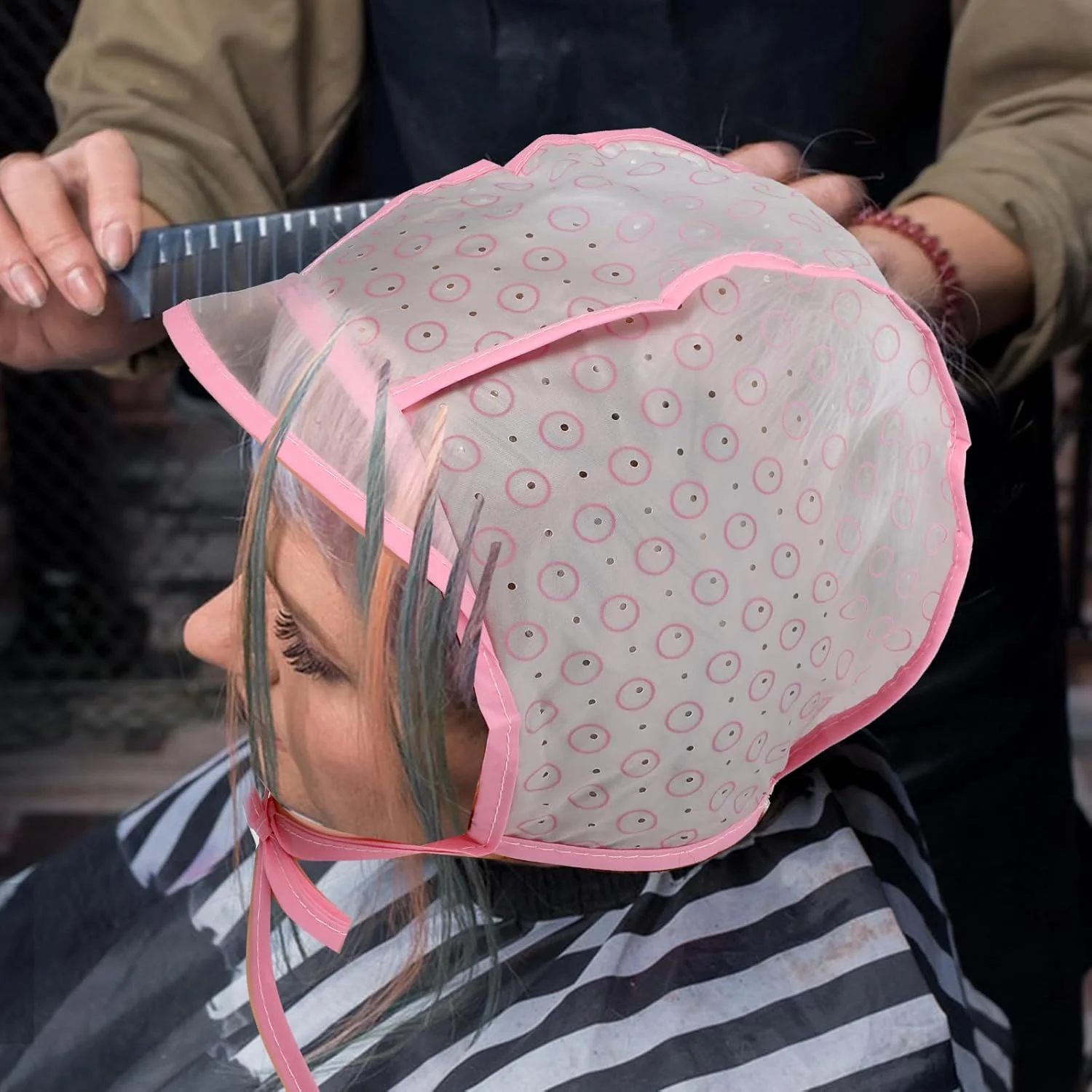 بسته 3 عددی کلاه هایلایت Bewudy، کلاه رنگ موی قابل تنظیم با قلاب های پلاستیکی برای خانم ها و دختران، کلاه هایلایت مو با سوراخ برای استفاده در سالن و منزل، صورتی، بنفش، آبی بسته 3 عددی کلاه هایلایت Bewudy، کلاه رنگ موی قابل تنظیم با قلاب های پلاستیکی برای خانم ها و دختران، کلاه هایلایت مو با سوراخ برای استفاده در سالن و منزل، صورتی، بنفش، آبی