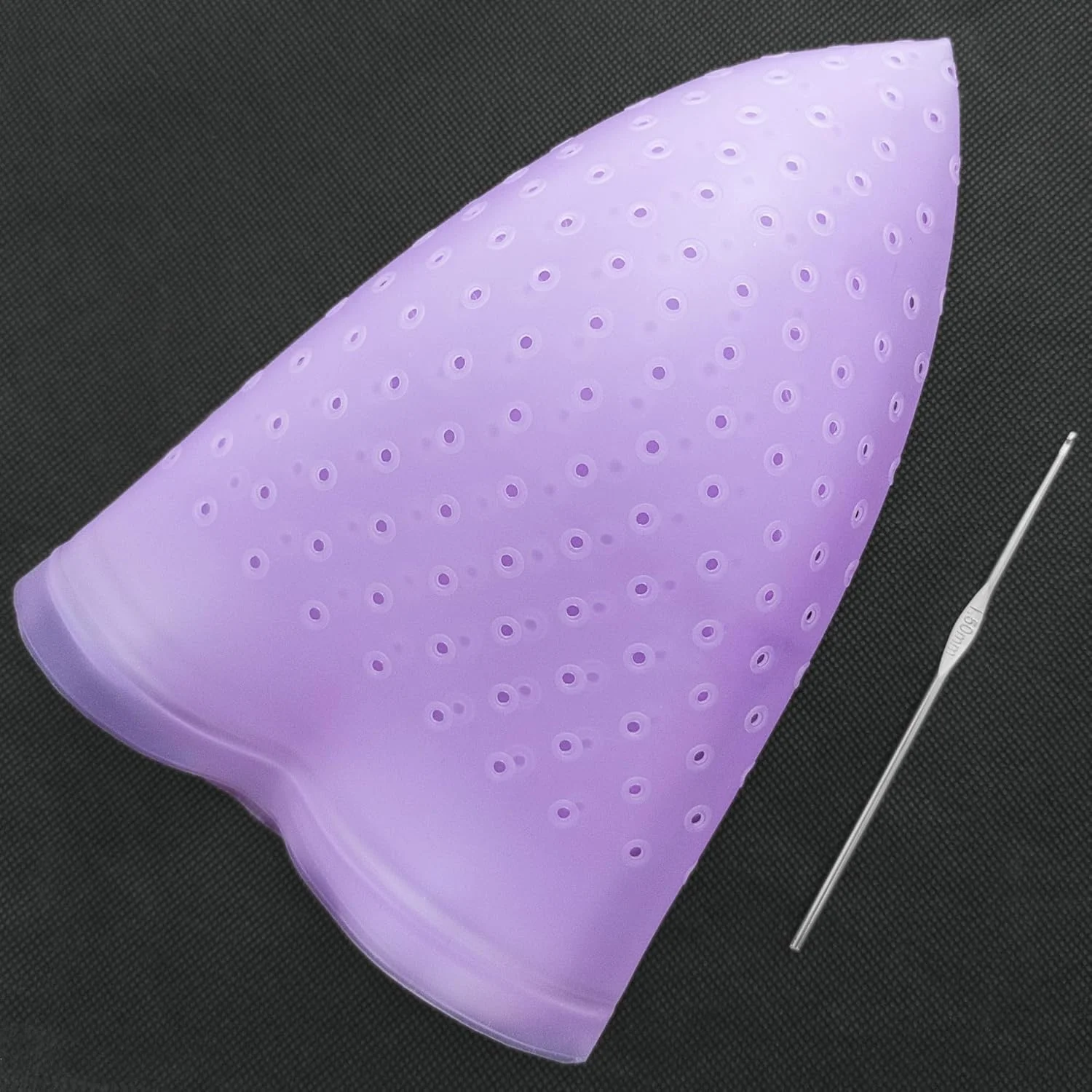 کلاه مش مو سیلیکونی با سوراخهای از پیش پانچ شده به همراه سوزن، کلاه مش حرفهای قابل استفاده مجدد و کیت قلاب، کلاه مش یخی، کلاه مش رنگ مو ابزار آرایشگری سالن مو برای زنان و مردان کلاه مش مو سیلیکونی با سوراخهای از پیش پانچ شده به همراه سوزن، کلاه مش حرفهای قابل استفاده مجدد و کیت قلاب، کلاه مش یخی، کلاه مش رنگ مو ابزار آرایشگری سالن مو برای زنان و مردان