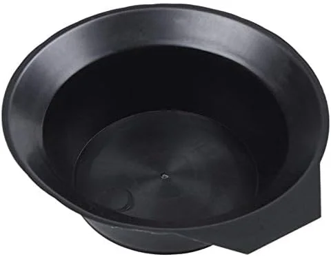 ست کاسه و برس رنگ مو 4 عددی مشکی پلاستیکی، مناسب آرایشگاه و استفاده شخصی ست کاسه و برس رنگ مو 4 عددی مشکی پلاستیکی، مناسب آرایشگاه و استفاده شخصی