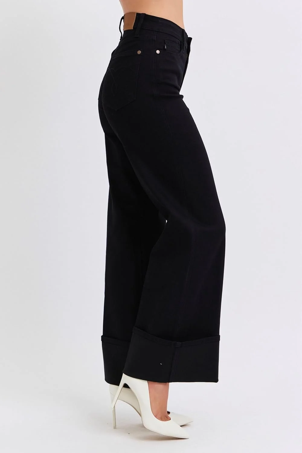 شلوار زنانه پاچه گشاد دمپا پاکتی فاق بلند مشکی شلوار زنانه پاچه گشاد دمپا پاکتی فاق بلند مشکی