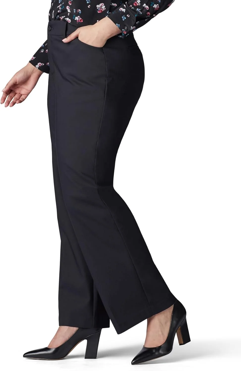 شلوار زنانه لی، سایز بزرگ، مدل Flex Motion با فاق معمولی شلوار زنانه لی، سایز بزرگ، مدل Flex Motion با فاق معمولی