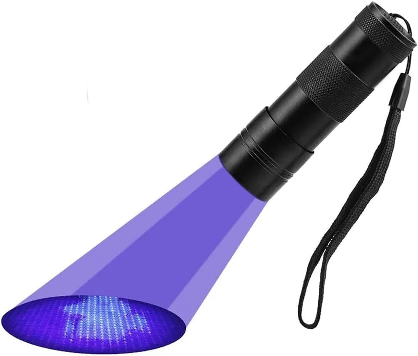 چراغ قوه UV، نور سیاه 12 چراغ LED UV برای تشخیص ادرار سگ/گربه، چراغ قوه فرابنفش برای یافتن لکه های خشک روی فرش/قالیچه/کف چراغ قوه UV، نور سیاه 12 چراغ LED UV برای تشخیص ادرار سگ/گربه، چراغ قوه فرابنفش برای یافتن لکه های خشک روی فرش/قالیچه/کف