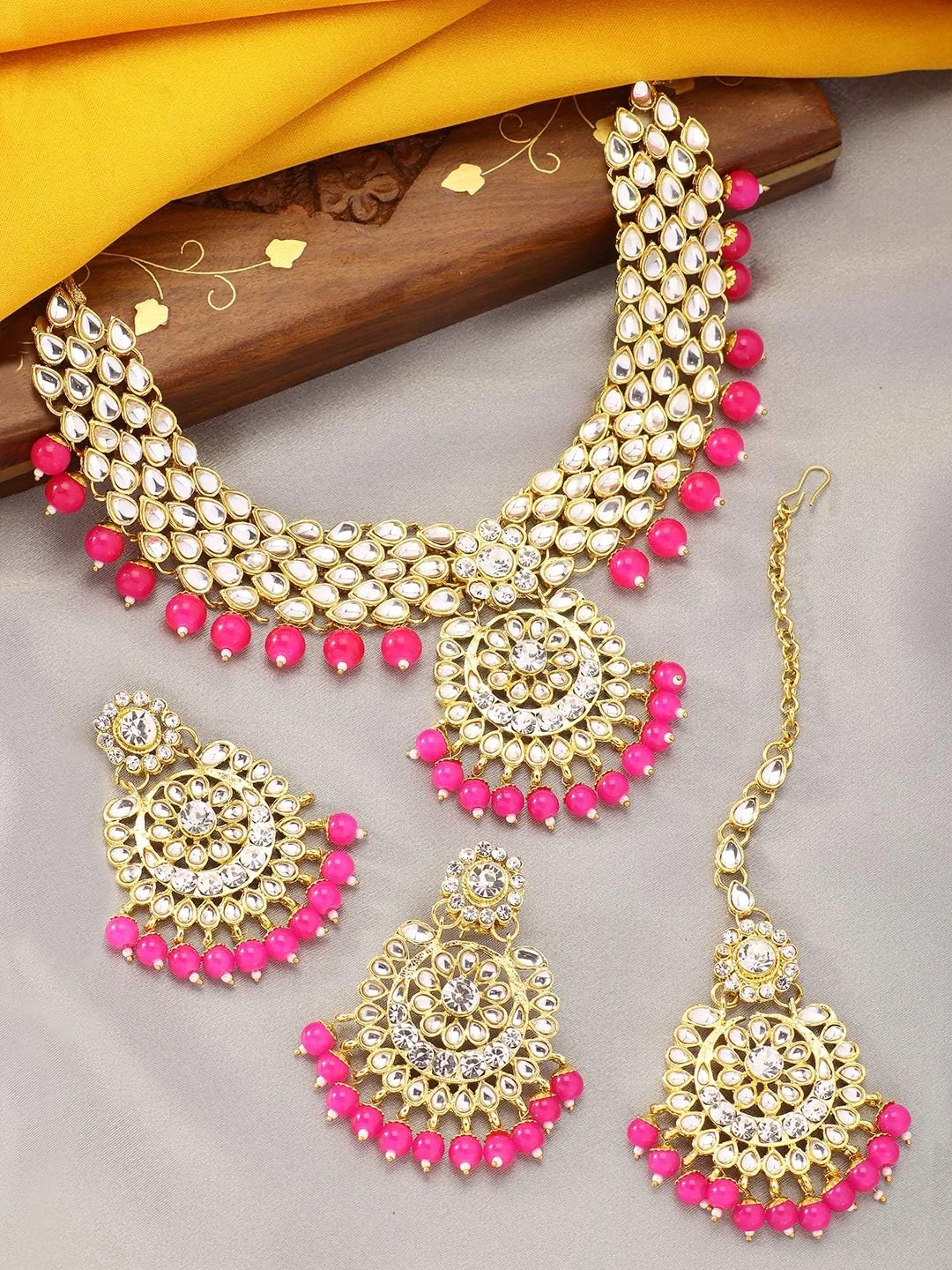 آهلی، ست زیورآلات مجلسی شیک شامل گردنبند کوتاه نگین دار، گوشواره و تیکای پیشانی، مناسب برای مهمانی، عروسی و پوشش قومی هندی، جواهرات مد روز بالیوودی برای زنان آهلی، ست زیورآلات مجلسی شیک شامل گردنبند کوتاه نگین دار، گوشواره و تیکای پیشانی، مناسب برای مهمانی، عروسی و پوشش قومی هندی، جواهرات مد روز بالیوودی برای زنان