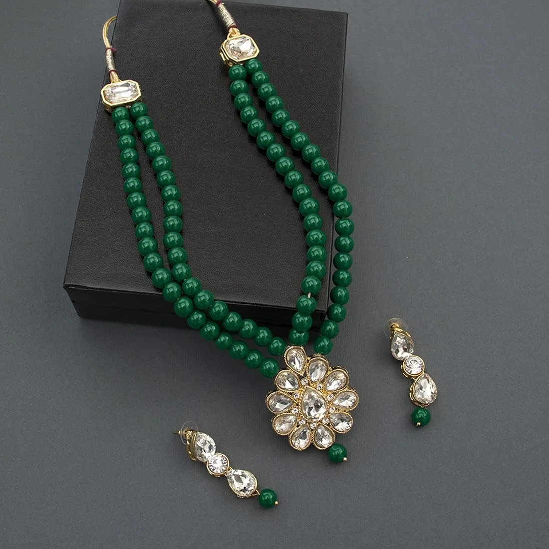 ست گردنبند، آویز، گوشواره مهره ای طرح کندان مصنوعی زنانه Aheli مناسب مهمانی عروسی، بالیوودی، جواهرات هندی ست گردنبند، آویز، گوشواره مهره ای طرح کندان مصنوعی زنانه Aheli مناسب مهمانی عروسی، بالیوودی، جواهرات هندی