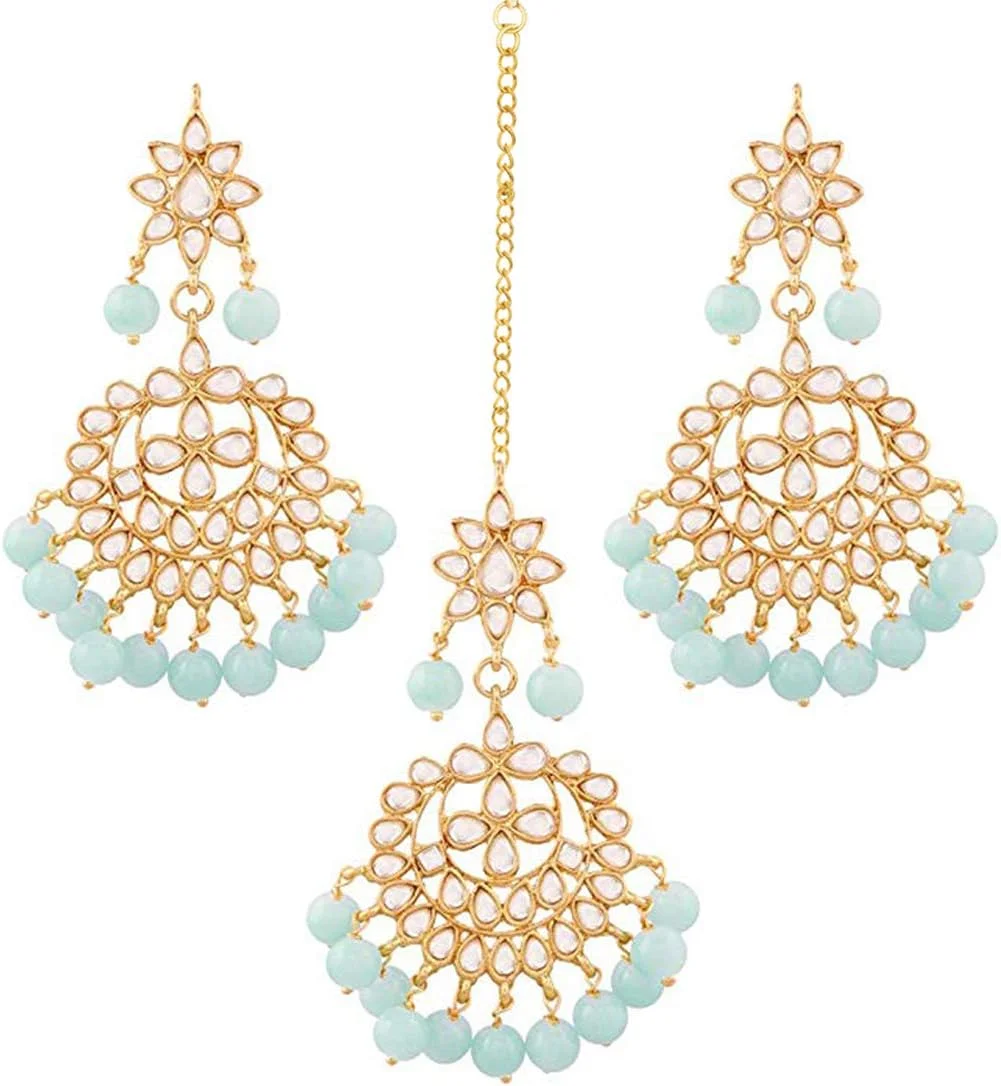 آهلی، ست گوشواره و تیکای پیشانی نگین دار زیبا به سبک سنتی هندی مناسب مجالس عروسی و زیورآلات فشن زنانه آهلی، ست گوشواره و تیکای پیشانی نگین دار زیبا به سبک سنتی هندی مناسب مجالس عروسی و زیورآلات فشن زنانه