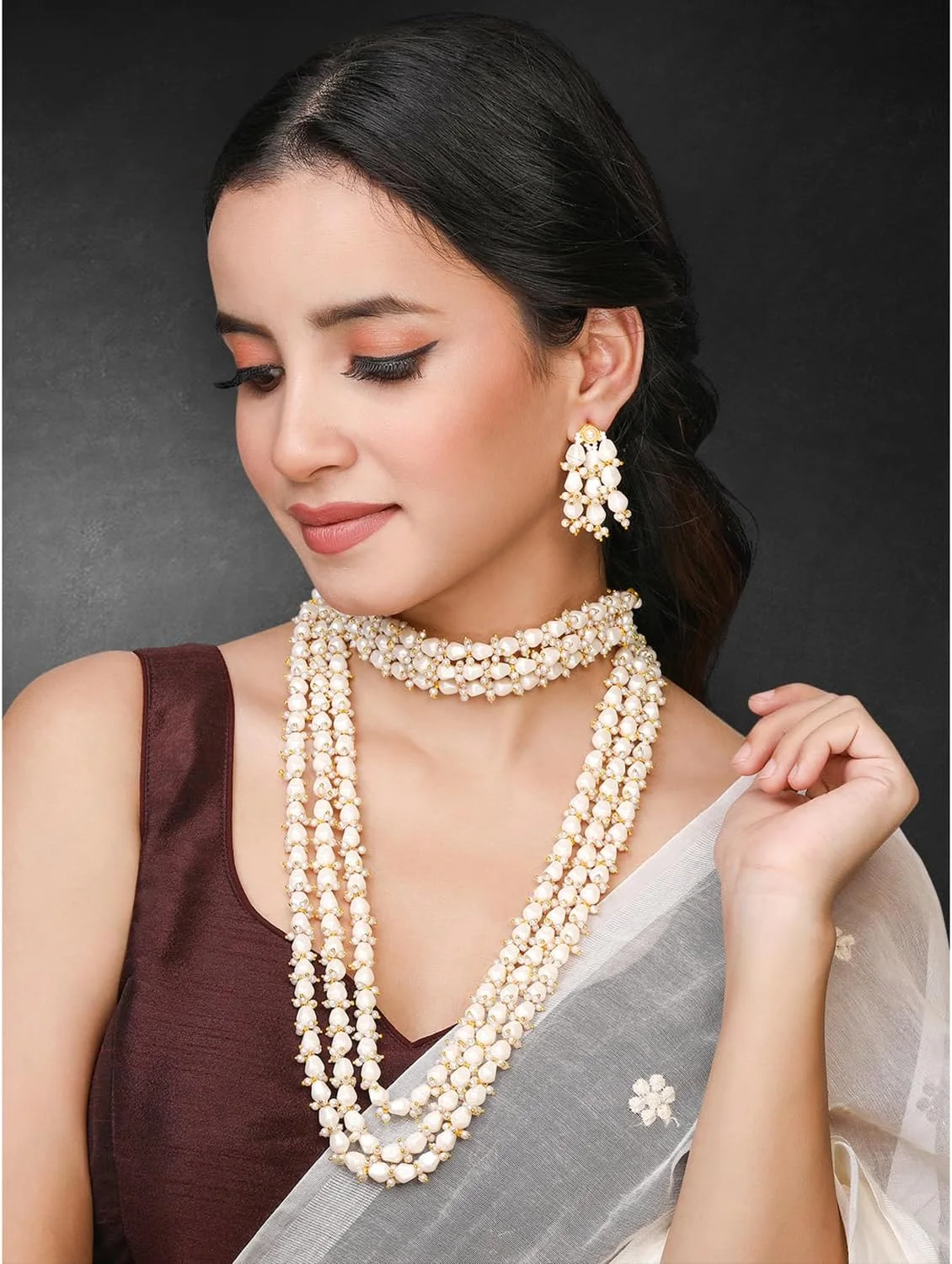 آهلی ست جواهرات زنانه شامل گردنبند بلند و کوتاه، گوشواره آویز و مانگتیکا با سنگ های مصنوعی کندان صورتی نعنایی و مهره آهلی ست جواهرات زنانه شامل گردنبند بلند و کوتاه، گوشواره آویز و مانگتیکا با سنگ های مصنوعی کندان صورتی نعنایی و مهره