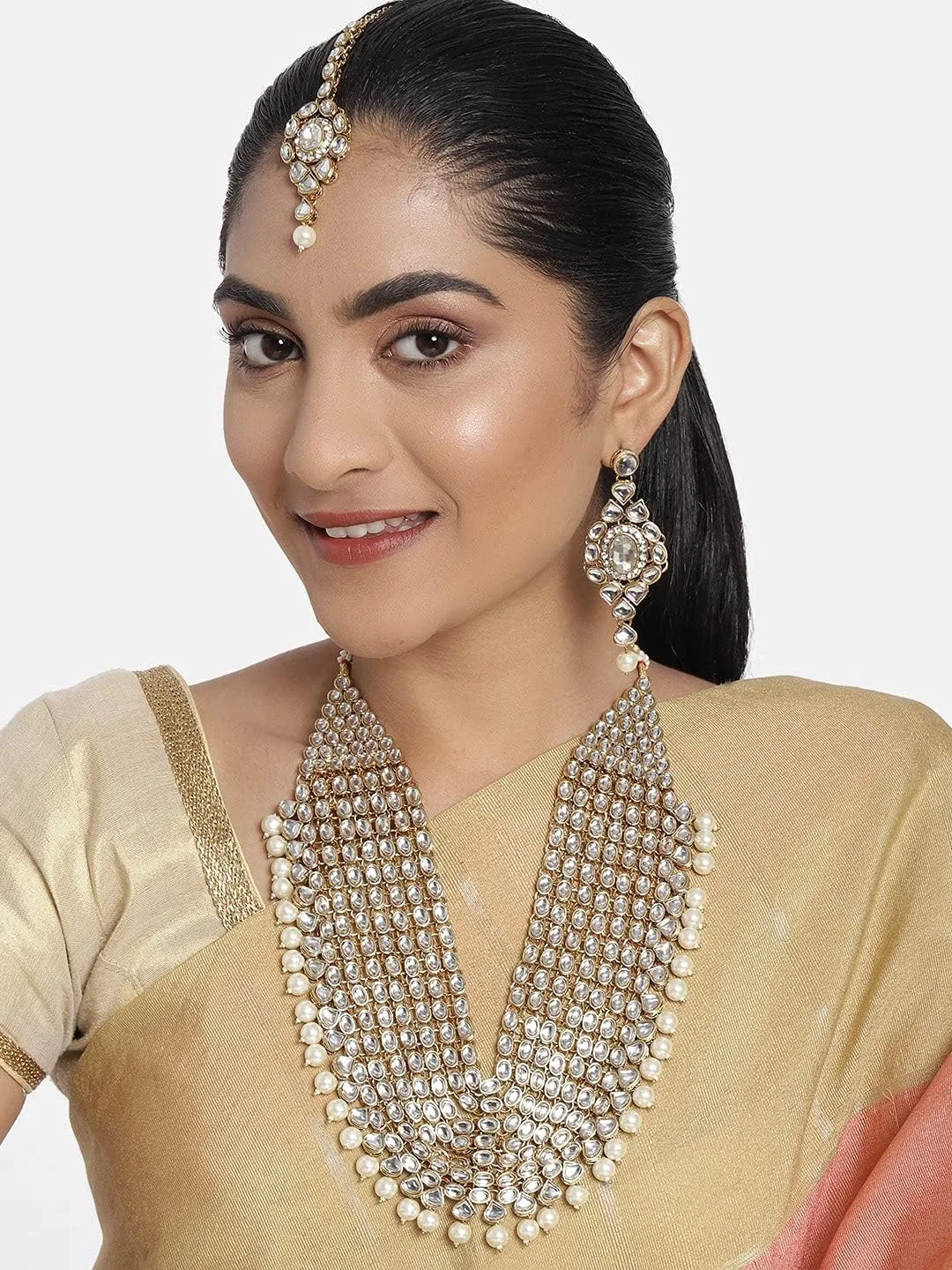 ست گردنبند لایه ای مرواریدی Kundan مصنوعی به سبک بالیوود سنتی هندی Aheli به همراه گوشواره و مانگ تیکا برای زنان و دختران