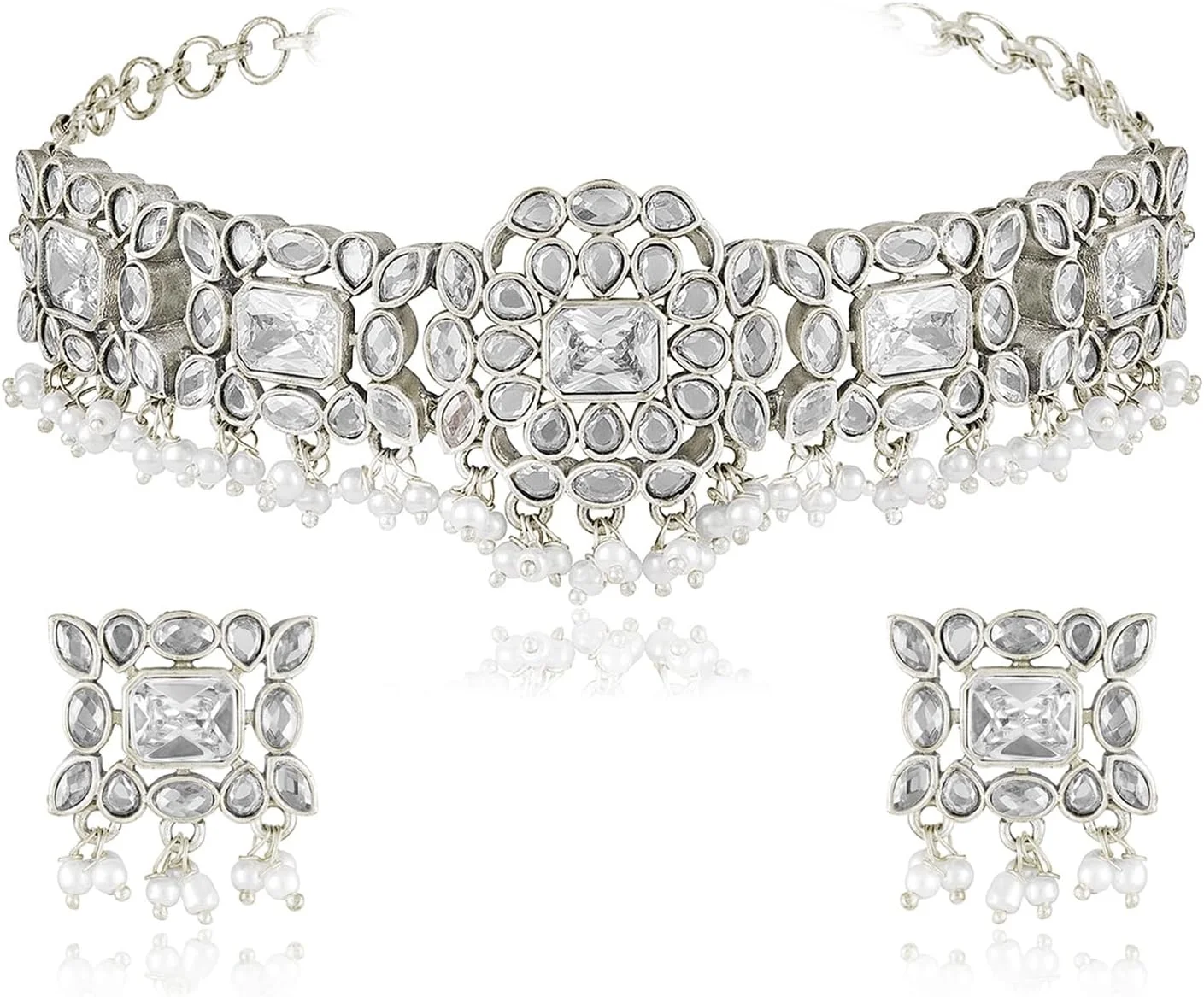 آهلی ست گوشواره و گردنبند زنانه با کریستال های سفید نقره ای اکسید شده و نگین کاری شده آهلی ست گوشواره و گردنبند زنانه با کریستال های سفید نقره ای اکسید شده و نگین کاری شده