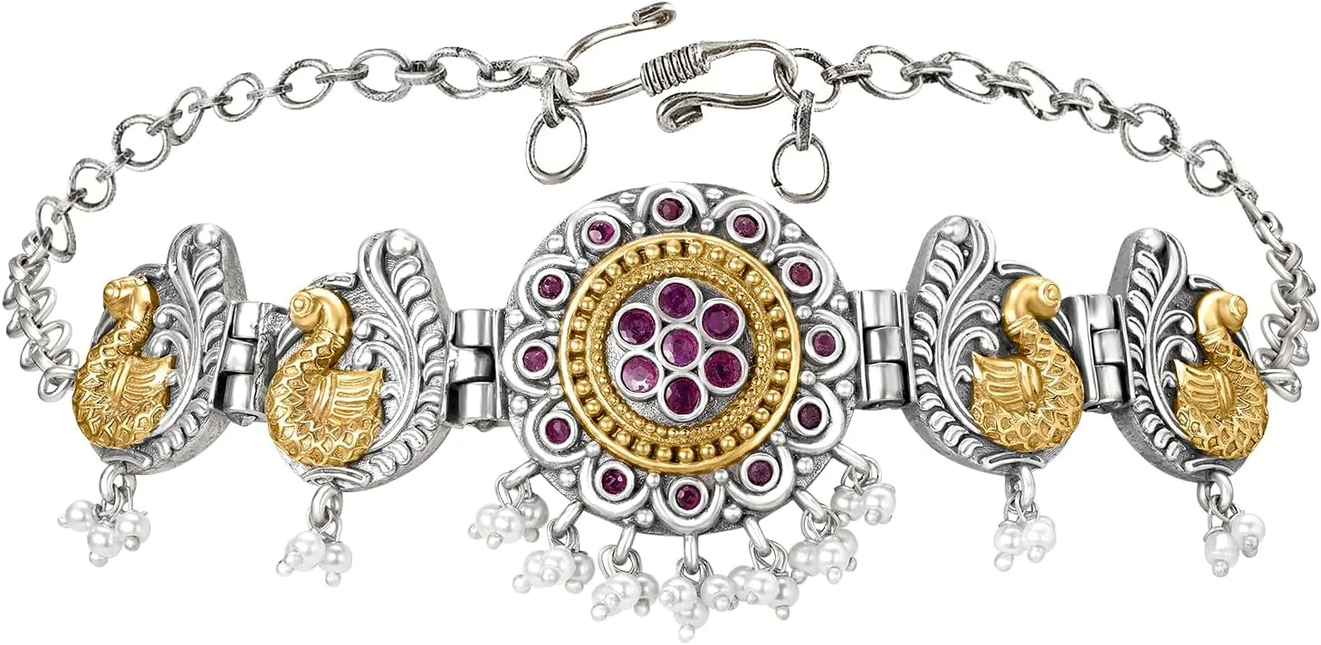 ست گوشواره و گردنبند زنانه طرح نقره ای و طلایی با نگین های یاقوت مصنوعی و لاریه ست گوشواره و گردنبند زنانه طرح نقره ای و طلایی با نگین های یاقوت مصنوعی و لاریه