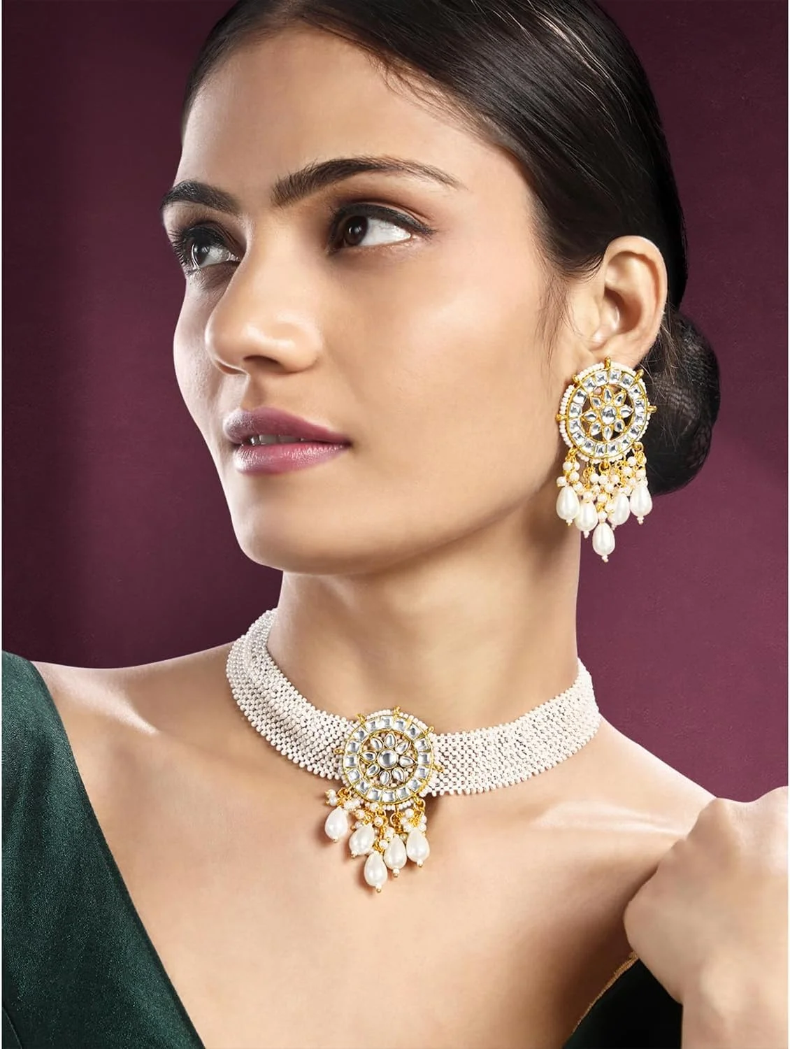 آهلی، ست زیورآلات زنانه شامل گردنبند و گوشواره آویز با روکش طلایی، مزین به نگین های سفید و مهره آهلی، ست زیورآلات زنانه شامل گردنبند و گوشواره آویز با روکش طلایی، مزین به نگین های سفید و مهره