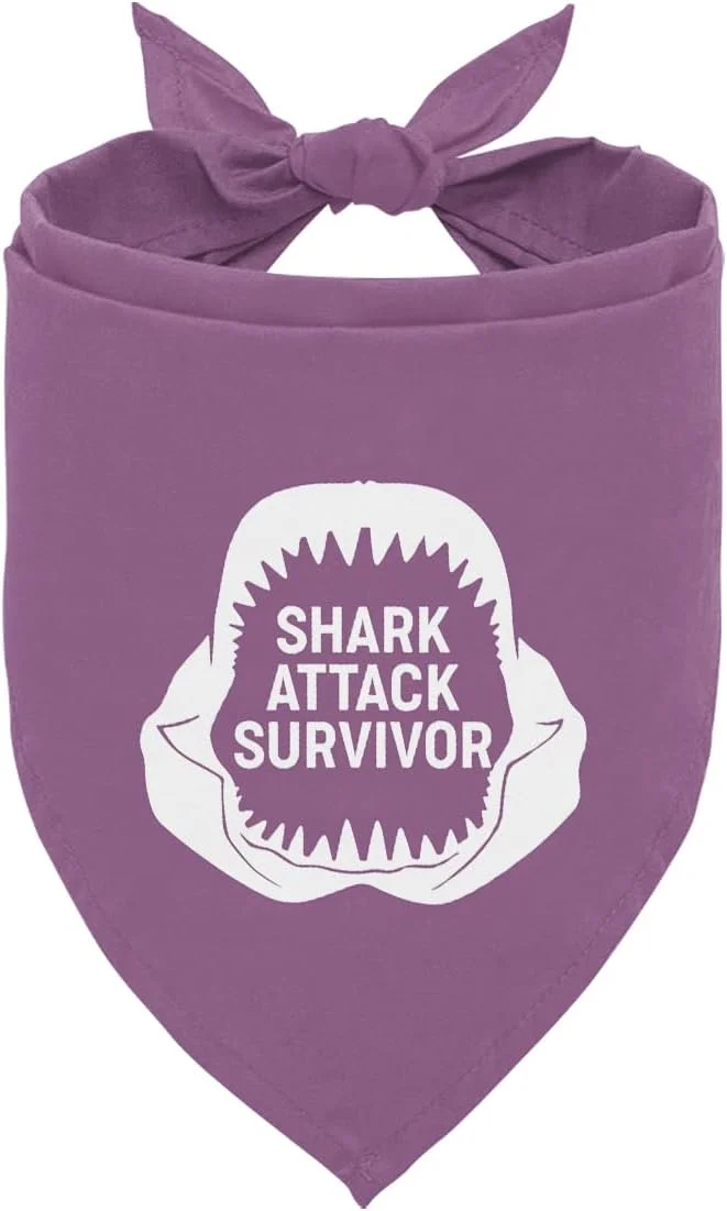 دستمال گردن سگ با طرح حمله کوسه، اکسسوری شال حیوانات خانگی با طرح کوسه برای سگ و گربه های کوچک و متوسط، دستمال گردن بنفش سگ، شال مثلثی حیوانات خانگی ساحلی تابستانی، هدیه برای دوستداران سگ