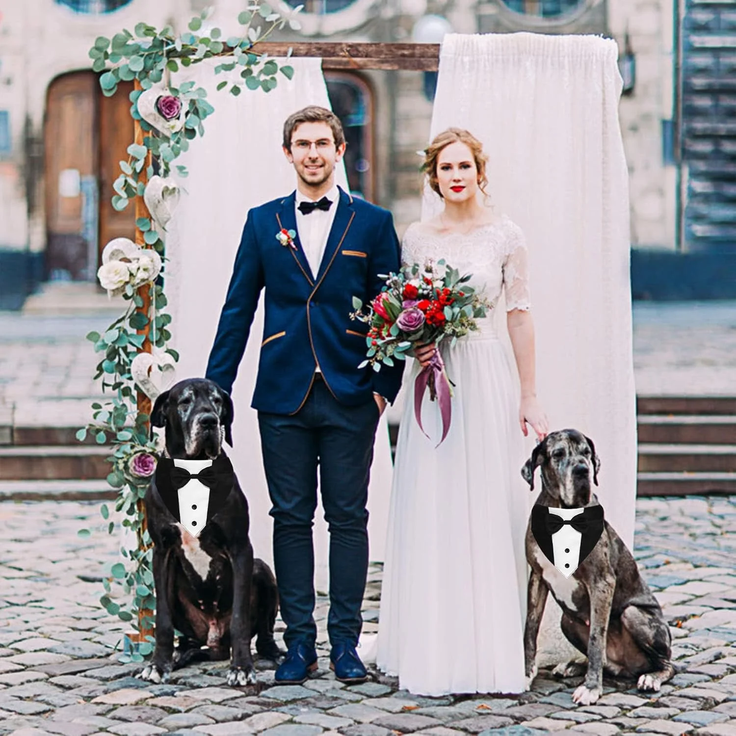 کت و شلوار تاکسیدو سگ با پاپیون و یقه دستمال گردن، لباس رسمی قابل تنظیم سگ برای عروسی، نامزدی و تولد، ایده آل برای سگ های کوچک، متوسط و بزرگ (بزرگ: دور گردن 38 تا 63 سانتی متر) کت و شلوار تاکسیدو سگ با پاپیون و یقه دستمال گردن، لباس رسمی قابل تنظیم سگ برای عروسی، نامزدی و تولد، ایده آل برای سگ های کوچک، متوسط و بزرگ (بزرگ: دور گردن 38 تا 63 سانتی متر)