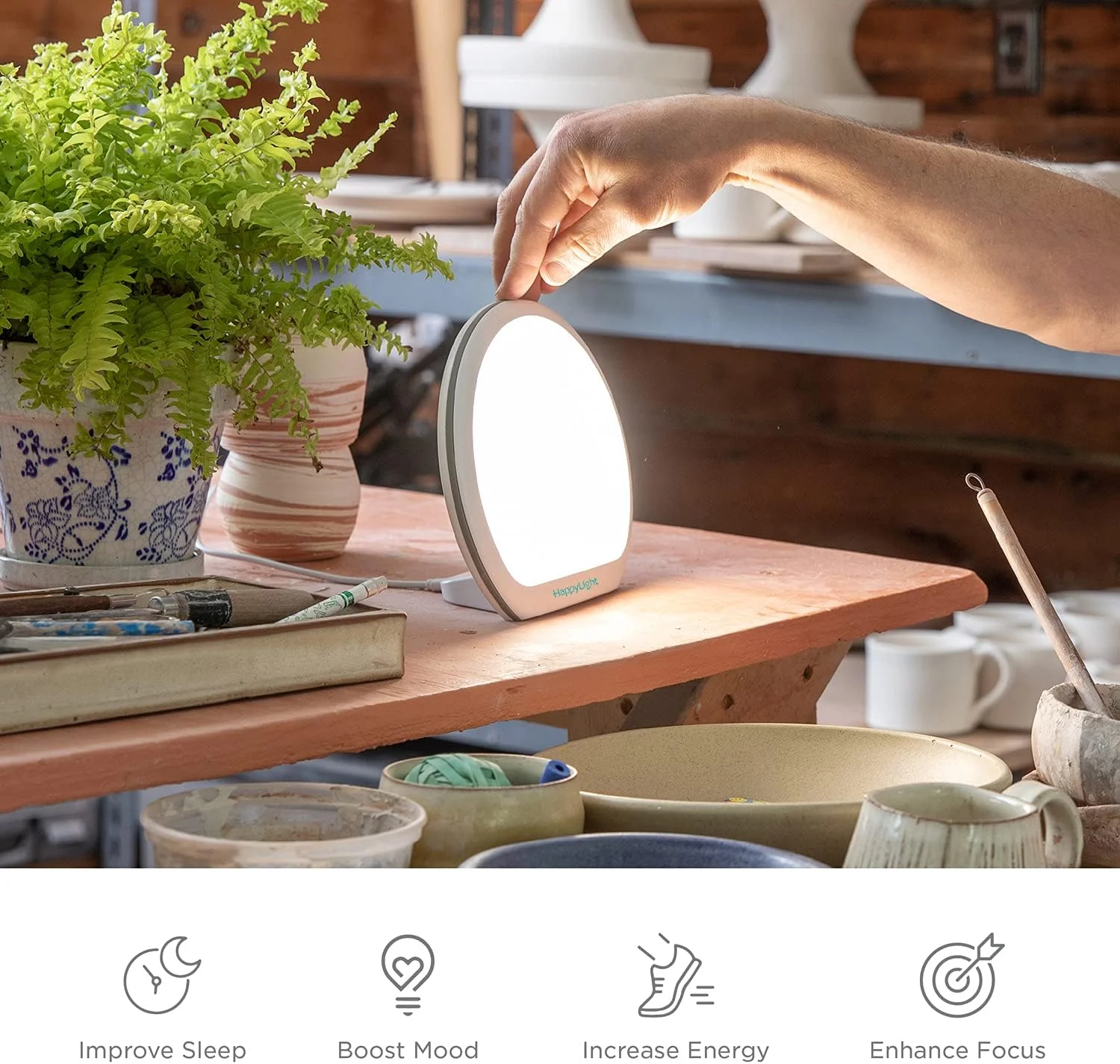 چراغ درمانی LED بدون اشعه UV مدل HappyLight Alba از Verilux® - نور سفید روشن با شدت 10,000 لوکس، روشنایی، رنگ و تایمر شمارش معکوس قابل تنظیم چراغ درمانی LED بدون اشعه UV مدل HappyLight Alba از Verilux® - نور سفید روشن با شدت 10,000 لوکس، روشنایی، رنگ و تایمر شمارش معکوس قابل تنظیم