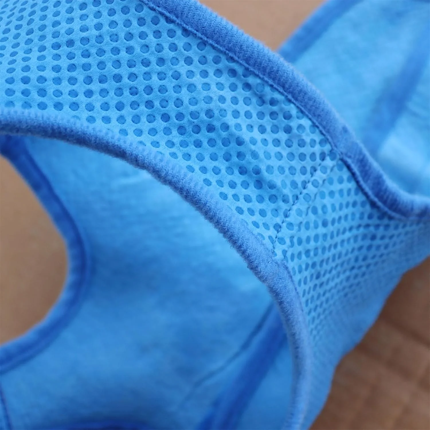 پیراهن خنک کننده سگ، طراحی یقه هفت، پارچه تنفسی برای فعالیت های فعال حیوانات خانگی در فضای باز، پیاده روی در ساحل، رنگ و سایز بزرگ