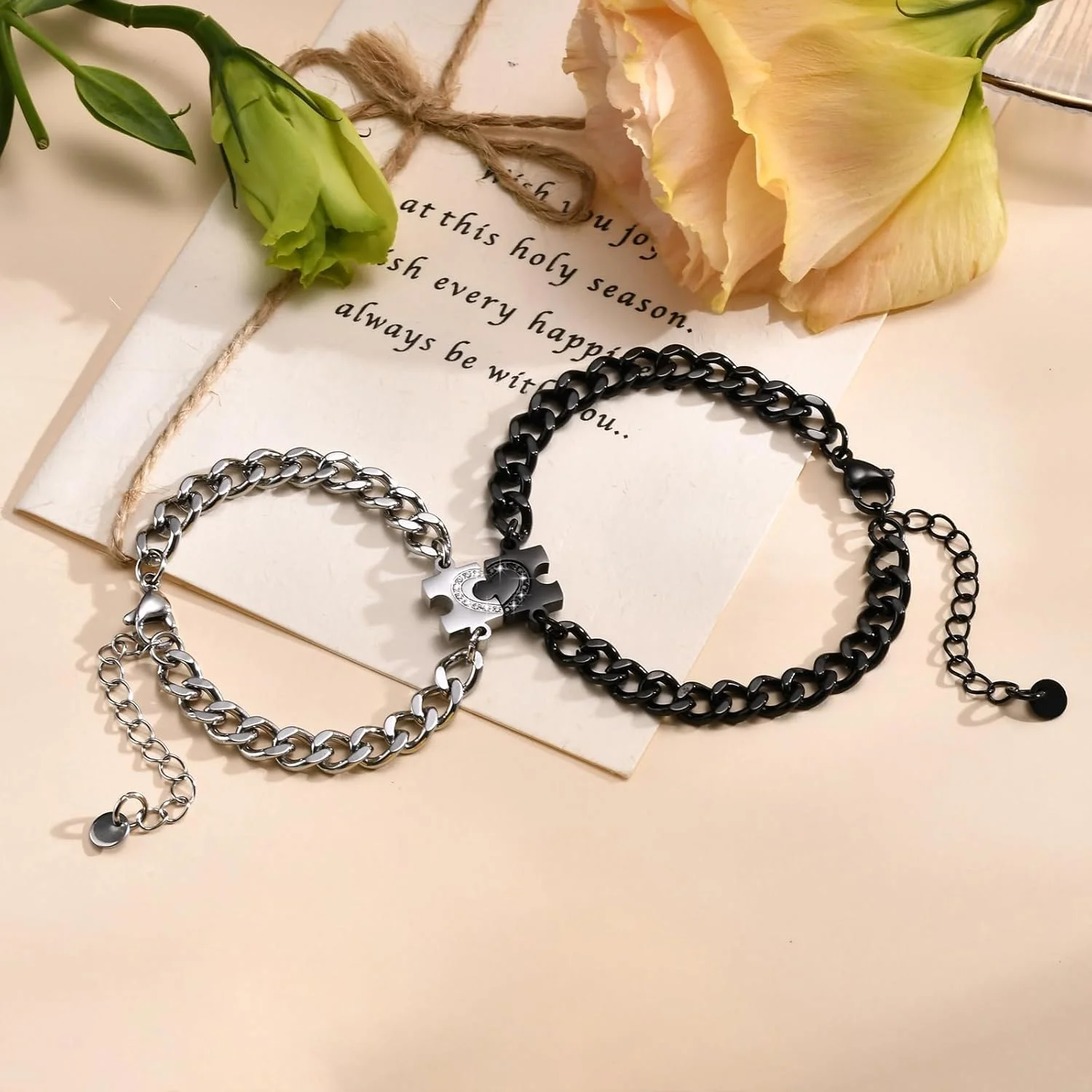 ست دستبند استیل قلب برای زوج ها - مناسب برای دوستان صمیمی و هدیه روز عشق ست دستبند استیل قلب برای زوج ها - مناسب برای دوستان صمیمی و هدیه روز عشق