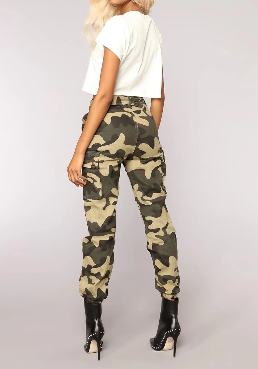 شلوار کارگو زنانه واکست طرح چریکی، کمر بلند، فیت باریک، شلوار استرچ فعال با جیب و کمربند شلوار کارگو زنانه واکست طرح چریکی، کمر بلند، فیت باریک، شلوار استرچ فعال با جیب و کمربند