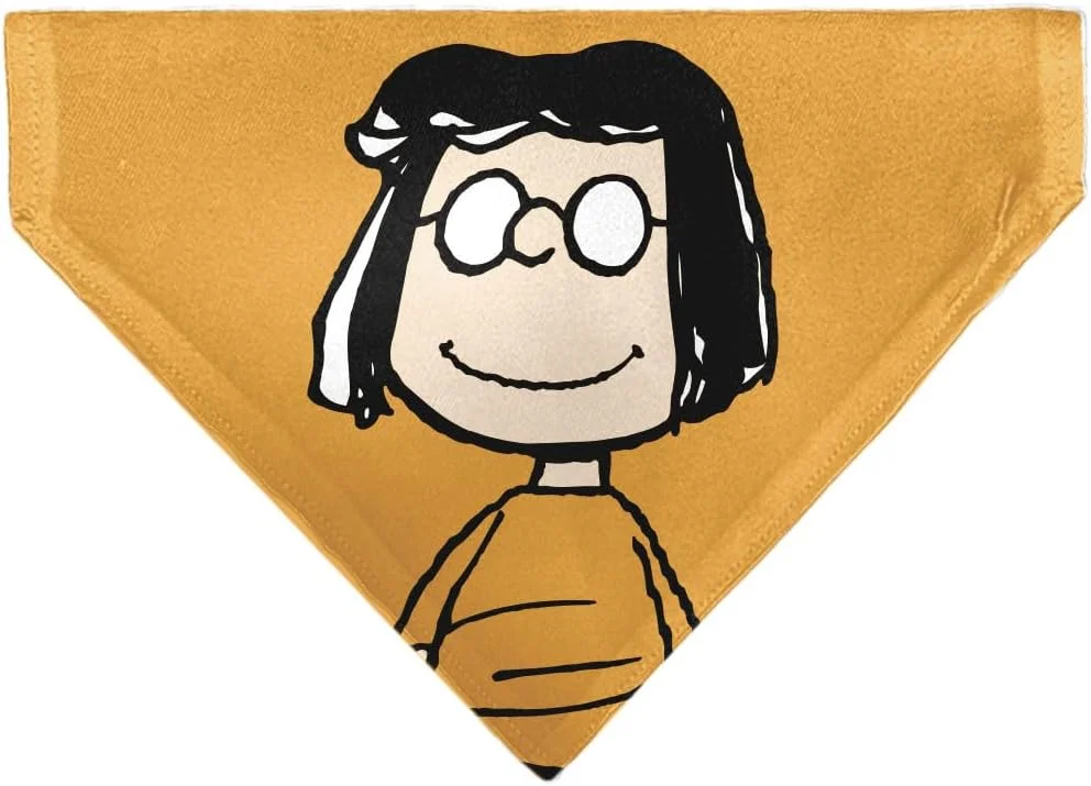 دستمال گردن سگ با طرح مارسی در حال لبخند، زمینه زرد