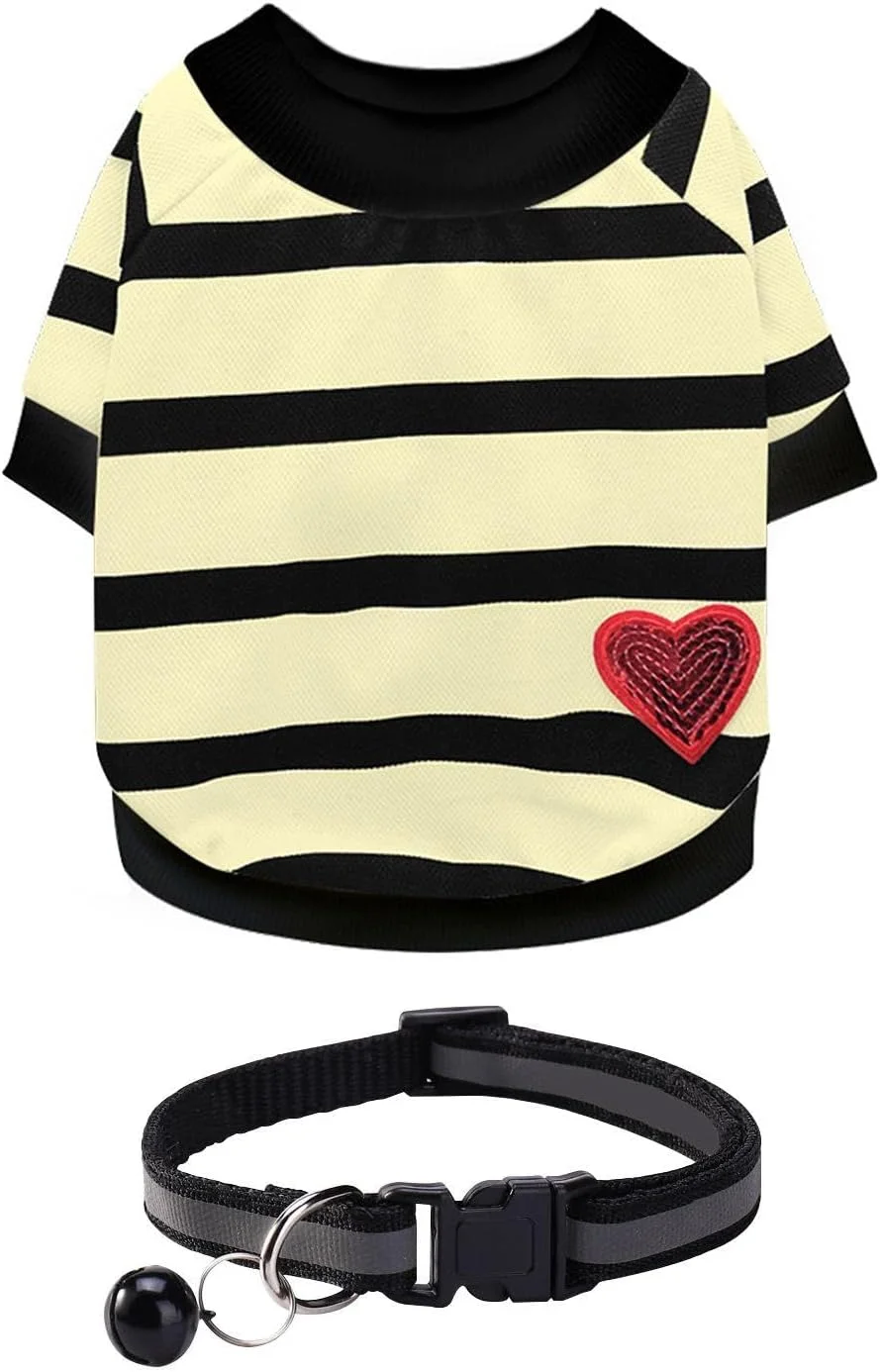 یک دست لباس راه راه و یک قلاده زنگوله دار، لباس های زیبای حیوانات خانگی، لوازم پوشاک حیوانات خانگی، تیشرت نرم حیوانات خانگی.