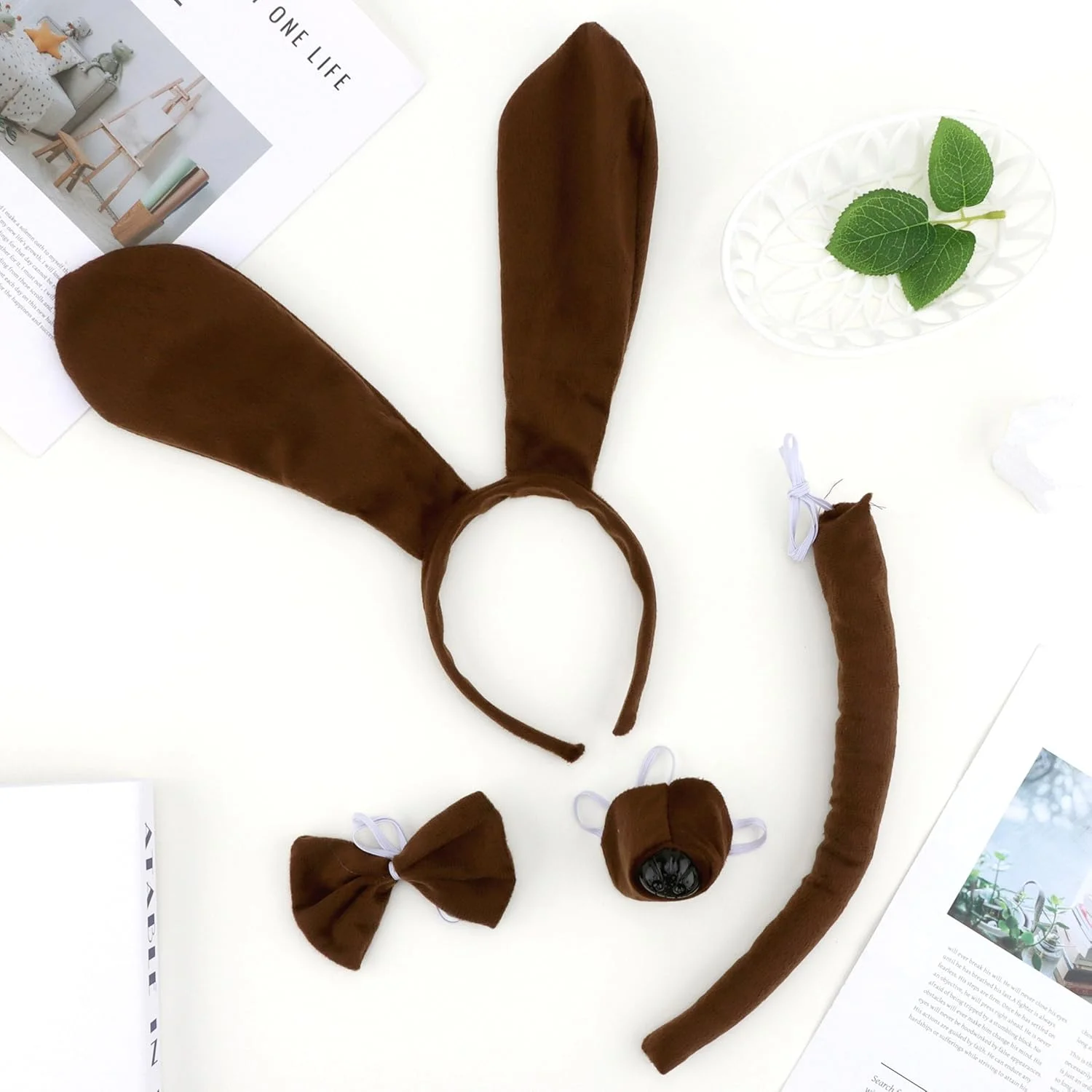 ست ۴ تکه لباس سگ داشهوند قهوه ای شامل تل سر گوش، بینی، پاپیون و دم برای مهمانی های با تم حیوانات، سیرک هالووین، لباس الهام گرفته از حیوانات خانگی سافاری ست ۴ تکه لباس سگ داشهوند قهوه ای شامل تل سر گوش، بینی، پاپیون و دم برای مهمانی های با تم حیوانات، سیرک هالووین، لباس الهام گرفته از حیوانات خانگی سافاری