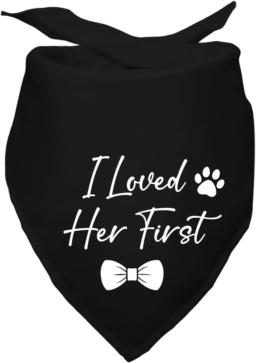 دستمال گردن سگ با طرح "اولین بار عاشقش شدم"، مناسب جشن عروسی، نامزدی و عکاسی، اکسسوری حیوانات خانگی، دستمال گردن مشکی برای دوستداران سگ دستمال گردن سگ با طرح "اولین بار عاشقش شدم"، مناسب جشن عروسی، نامزدی و عکاسی، اکسسوری حیوانات خانگی، دستمال گردن مشکی برای دوستداران سگ