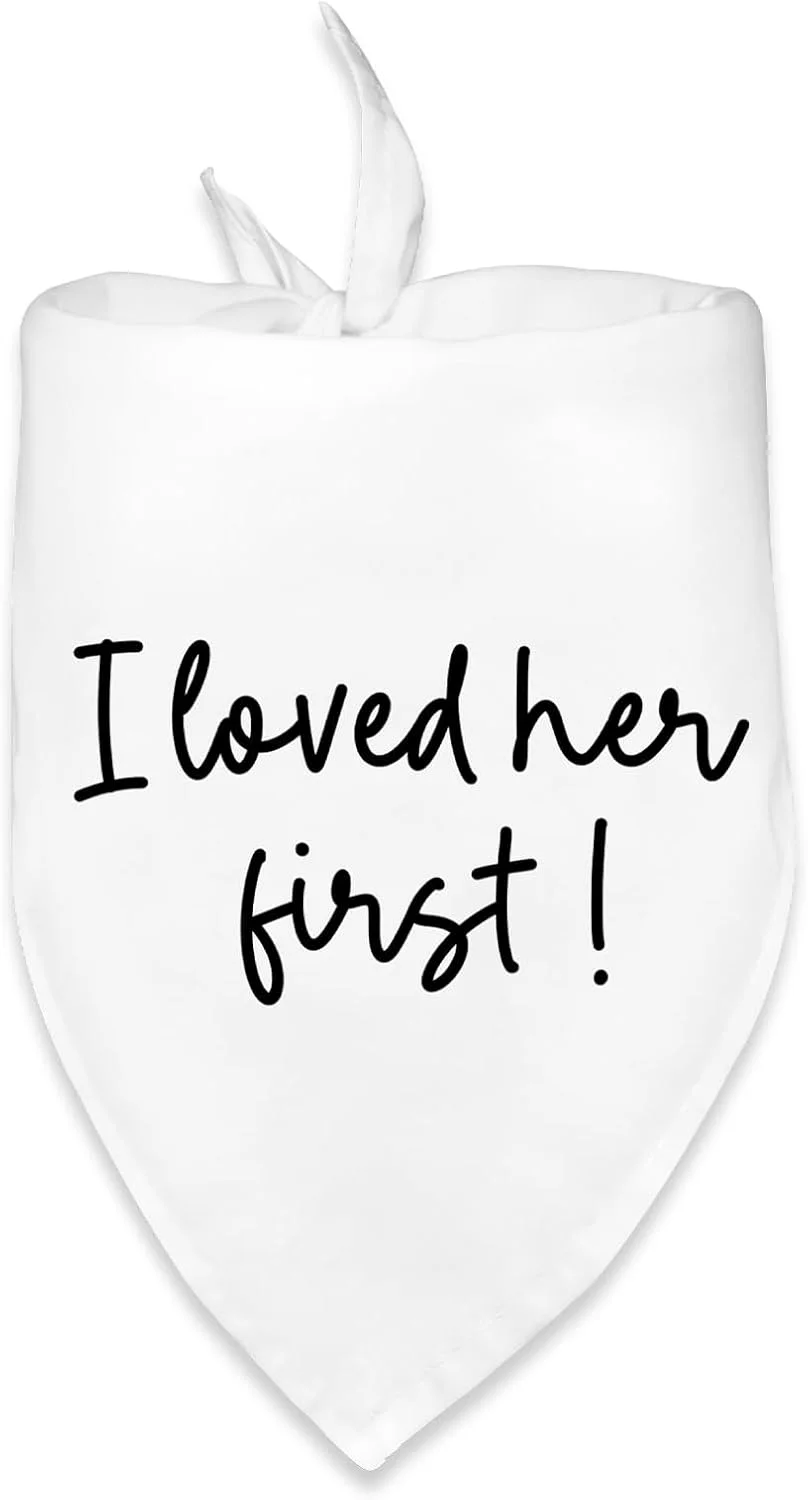 دستمال گردن سگ با طرح عروسی و نامزدی، اکسسوری و لباس سگ، دستمال گردن سگ، شال، وسیله عکس برداری عروسی با طرح "من اول عاشقش بودم!"، لباس عروسی سگ، دکوراسیون خنده دار جشن نامزدی عروسی، هدیه دستمال گردن سگ با طرح عروسی و نامزدی، اکسسوری و لباس سگ، دستمال گردن سگ، شال، وسیله عکس برداری عروسی با طرح "من اول عاشقش بودم!"، لباس عروسی سگ، دکوراسیون خنده دار جشن نامزدی عروسی، هدیه