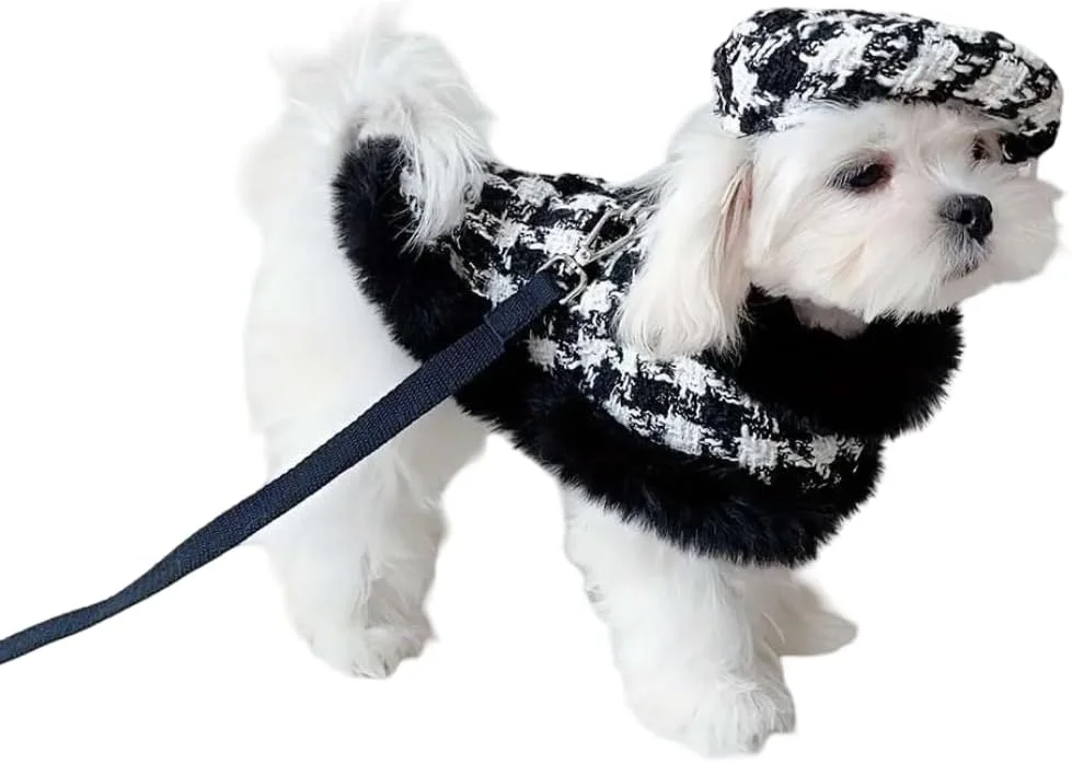 ژاکت زمستانی سگ، طرح راه راه سیاه و سفید، با اتصال بند قلاده ژاکت زمستانی سگ، طرح راه راه سیاه و سفید، با اتصال بند قلاده