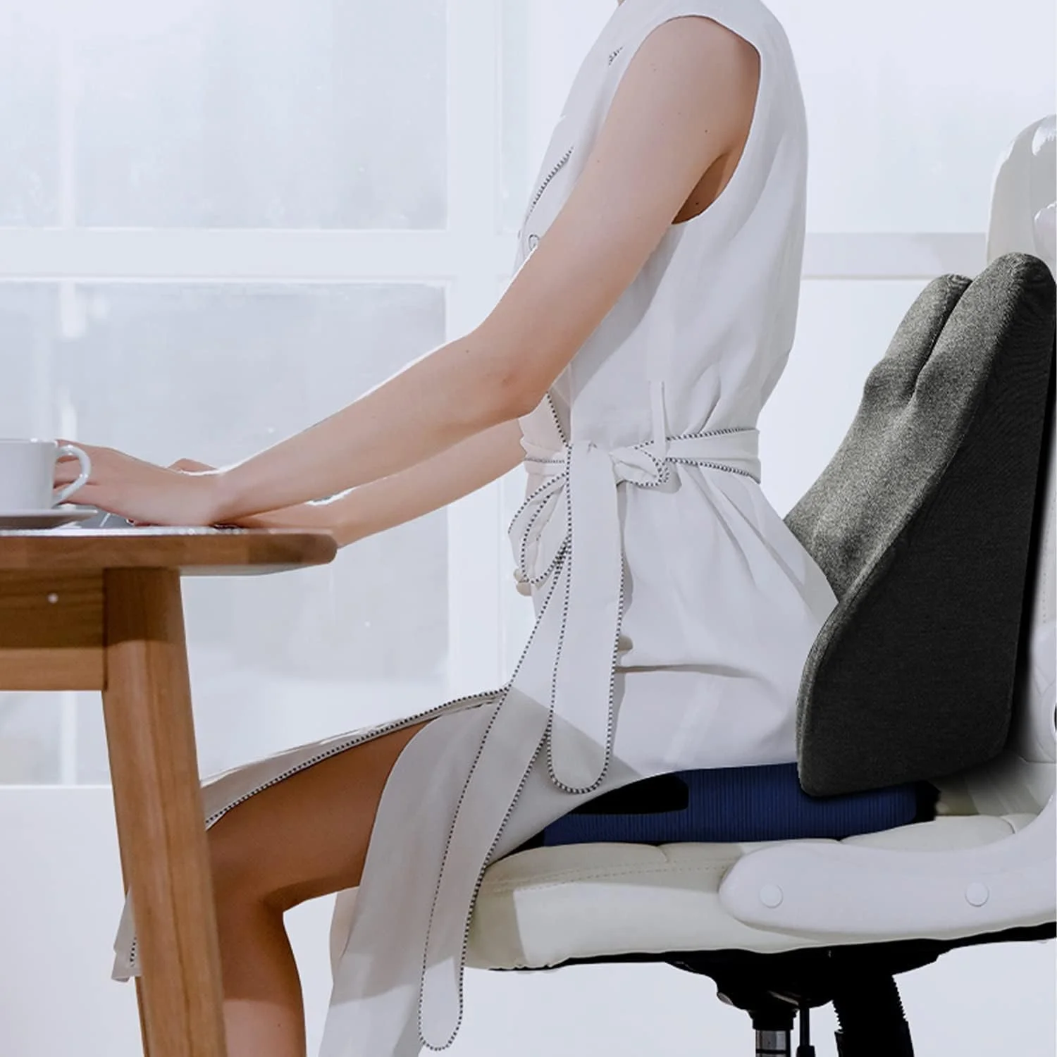 بالشتک دوناتی ممتاز AYF، بالشتک صندلی فوم حافظه دار بامبو برای خانه، صندلی اداری، ماشین، کاهش درد دنبالچه (خاکستری تیره) بالشتک دوناتی ممتاز AYF، بالشتک صندلی فوم حافظه دار بامبو برای خانه، صندلی اداری، ماشین، کاهش درد دنبالچه (خاکستری تیره)