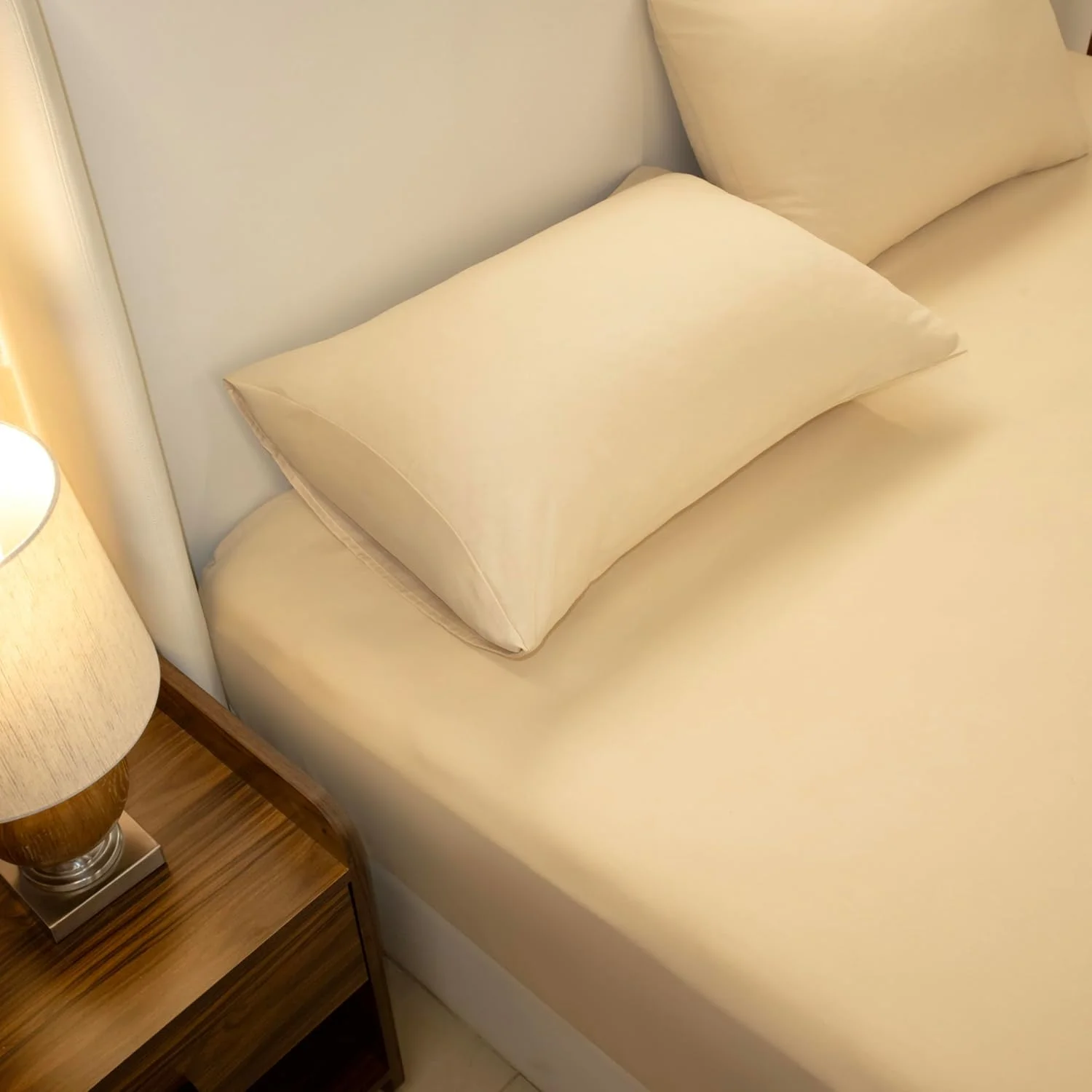 اتاق خواب خود را با ست ملحفه لوکس ما به یک استراحتگاه 5 ستاره تبدیل کنید - فوق العاده نرم، قابل تنفس و راحت برای یک خواب آرام شبانه (نقره ای، 100x200 سانتی متر، ست 2 تکه) اتاق خواب خود را با ست ملحفه لوکس ما به یک استراحتگاه 5 ستاره تبدیل کنید - فوق العاده نرم، قابل تنفس و راحت برای یک خواب آرام شبانه (نقره ای، 100x200 سانتی متر، ست 2 تکه)