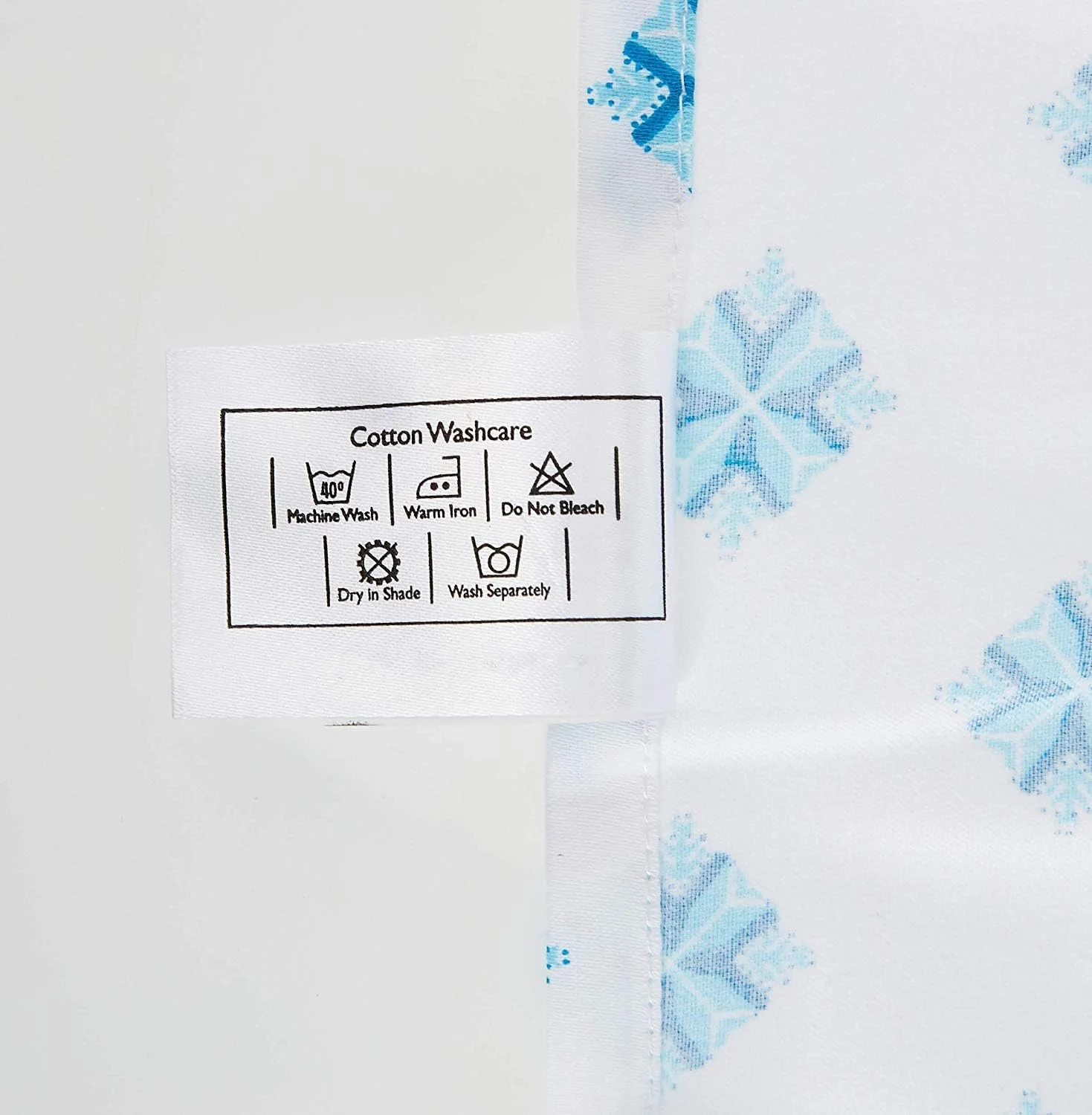 ملحفه تخت یک نفره سویام مدل Zinnia Collection به همراه یک روبالشتی، 180 در 270 سانتی متر، آبی، S1844 ملحفه تخت یک نفره سویام مدل Zinnia Collection به همراه یک روبالشتی، 180 در 270 سانتی متر، آبی، S1844