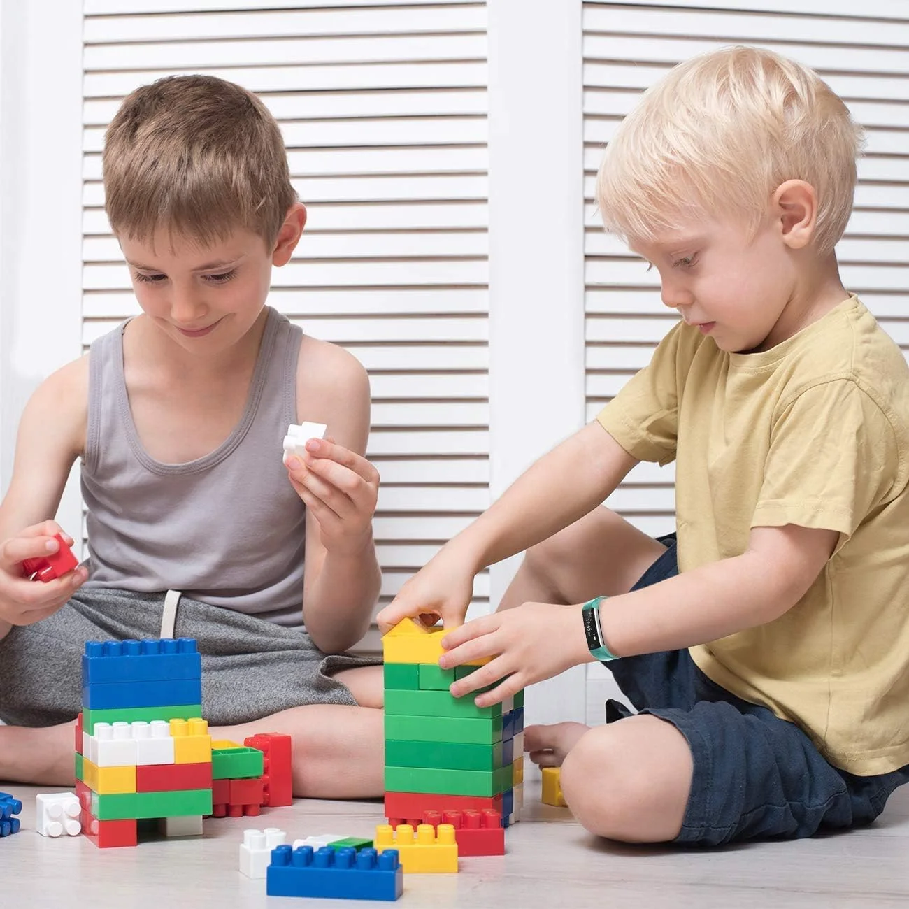 ساعت ردیاب تناسب اندام باریک کودکان BIGGERFIVE برای پسران، دختران و نوجوانان، ردیاب فعالیت ضد آب با گام شمار، پایش خواب، ساعت زنگ دار، شمارشگر کالری، شمارنده قدم (دو بند)