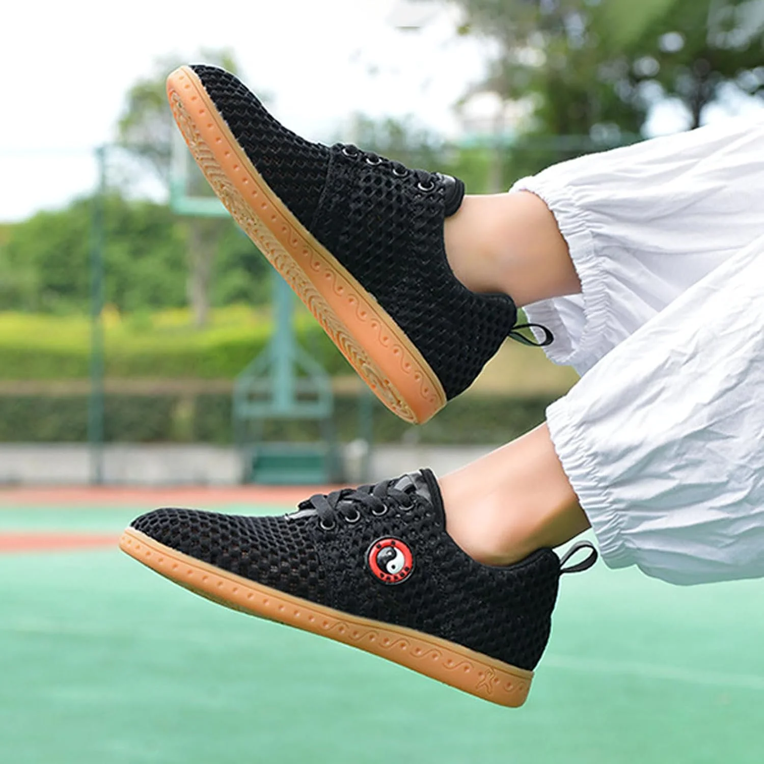 کفش تایچی، کتانی تایچی، کفش تایچی با زیره لاستیکی، کفش اوقات فراغت ووشو، سبک وزن، ضد لغزش، نرم و تنفس پذیر، برای تایچی چیگونگ کونگ فو و وینگ چون، برای چیگونگ وینگ چون کفش تایچی، کتانی تایچی، کفش تایچی با زیره لاستیکی، کفش اوقات فراغت ووشو، سبک وزن، ضد لغزش، نرم و تنفس پذیر، برای تایچی چیگونگ کونگ فو و وینگ چون، برای چیگونگ وینگ چون