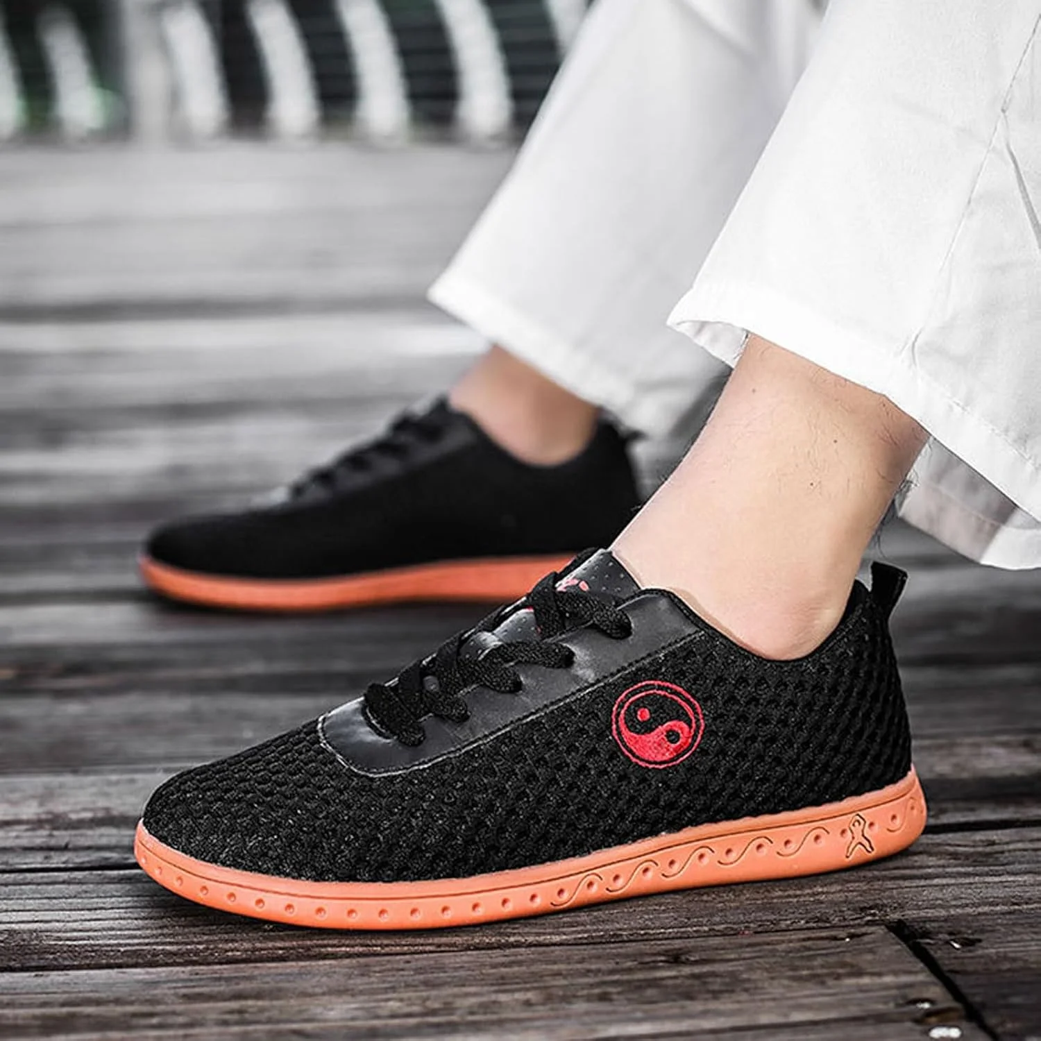 کفش های سنتی رزمی، کفش های تایچی ووشو کونگ فو، ساده، سبک و تنفس پذیر، تجربه پوشیدن راحت، طراحی ضد لغزش، رویه تنفس پذیر، مناسب برای آقایان و بانوان، برای وینگ چون چیگونگ