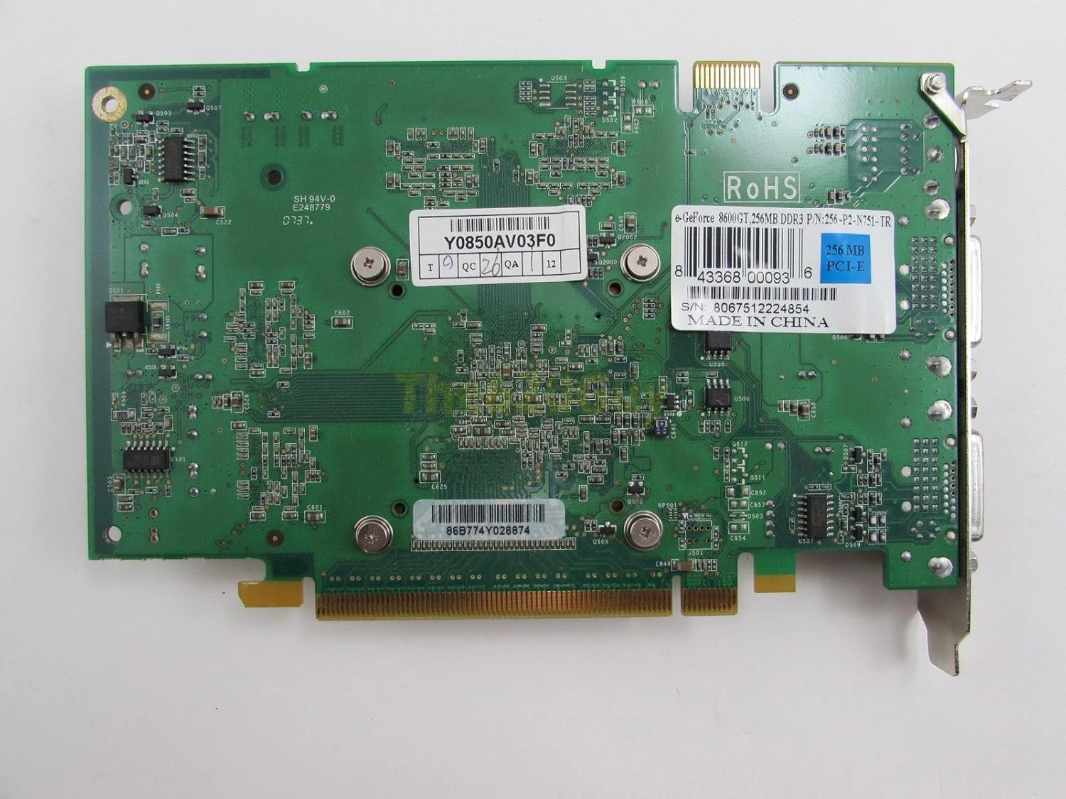 کارت گرافیک ای وی جی ای مدل e-GeForce 8600 GT با 256 مگابایت حافظه PCI-Express
