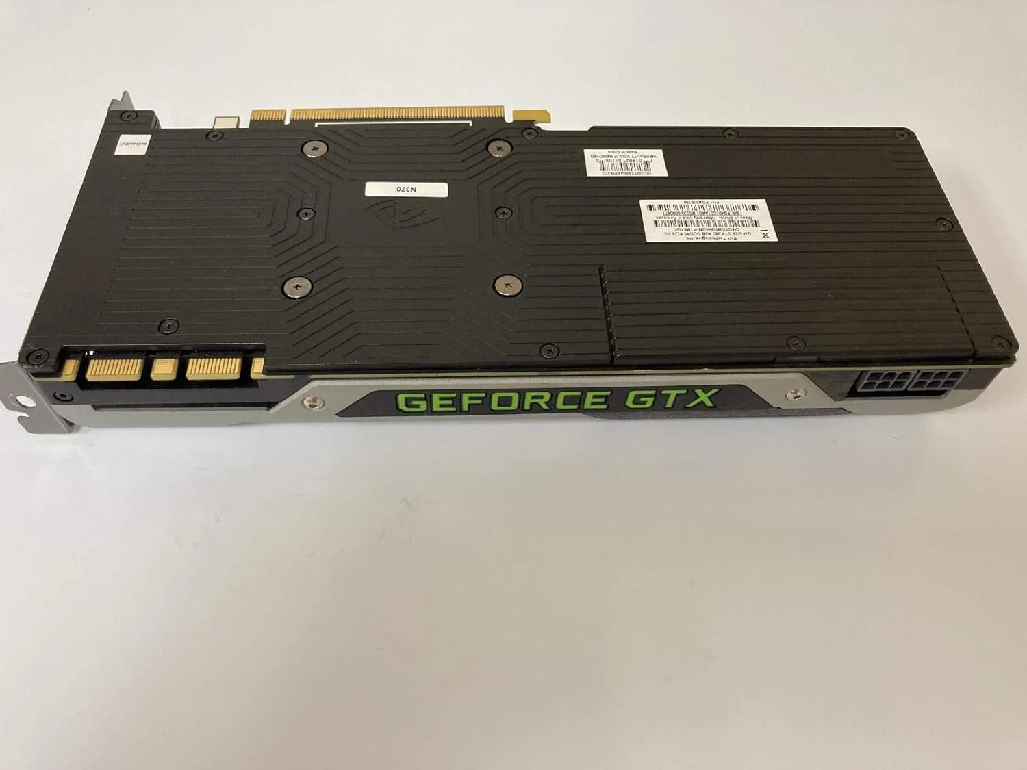 کارت گرافیک پیشرفته گیمینگ Nvidia GeForce GTX 980 با 4 گیگابایت حافظه GDDR5، PCIe 3.0 x16، SLI، DVI/HDMI/DP کارت گرافیک پیشرفته گیمینگ Nvidia GeForce GTX 980 با 4 گیگابایت حافظه GDDR5، PCIe 3.0 x16، SLI، DVI/HDMI/DP