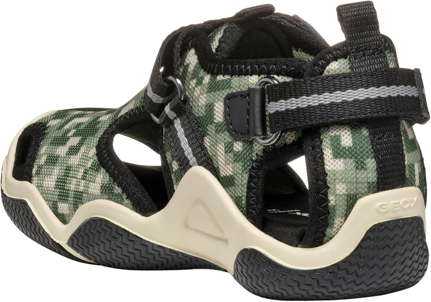 صندل پسرانه جیوکس مدل Jr Wader A صندل پسرانه جیوکس مدل Jr Wader A