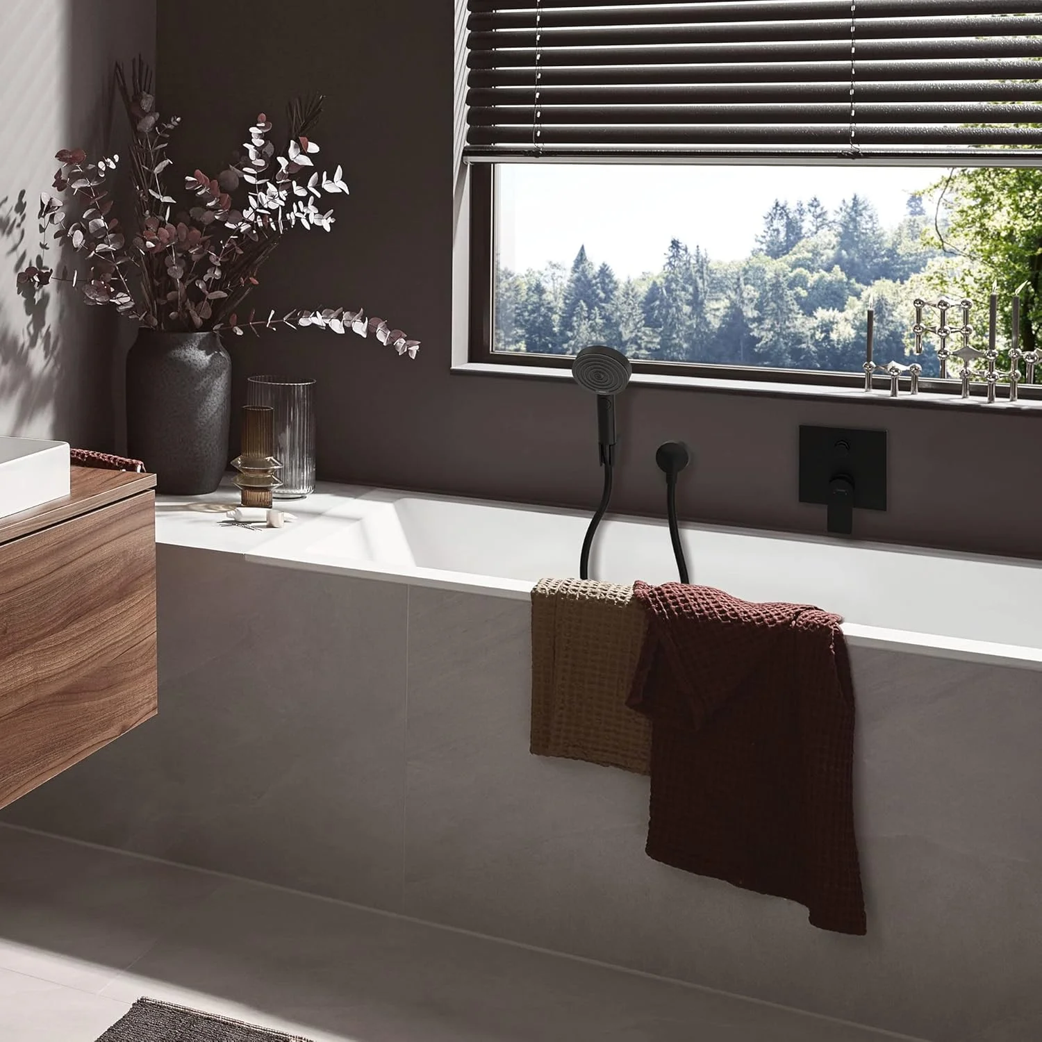 ست دوش هانسگروهه Pulsify Select S، سردوش با نگهدارنده دوش و شلنگ دوش 1.25 متری، دوش دستی با 3 حالت پاشش (Relaxation)، مشکی مات، 24302670