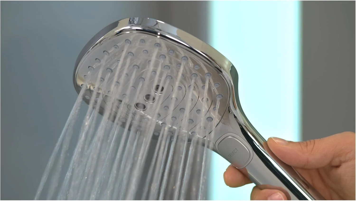 دوش دستی هانسگروهه Raindance Select E با نصب آسان، 5 اینچی، مدرن، دارای 3 حالت RainAir، Rain، Whirl مدل 26521001 دوش دستی هانسگروهه Raindance Select E با نصب آسان، 5 اینچی، مدرن، دارای 3 حالت RainAir، Rain، Whirl مدل 26521001