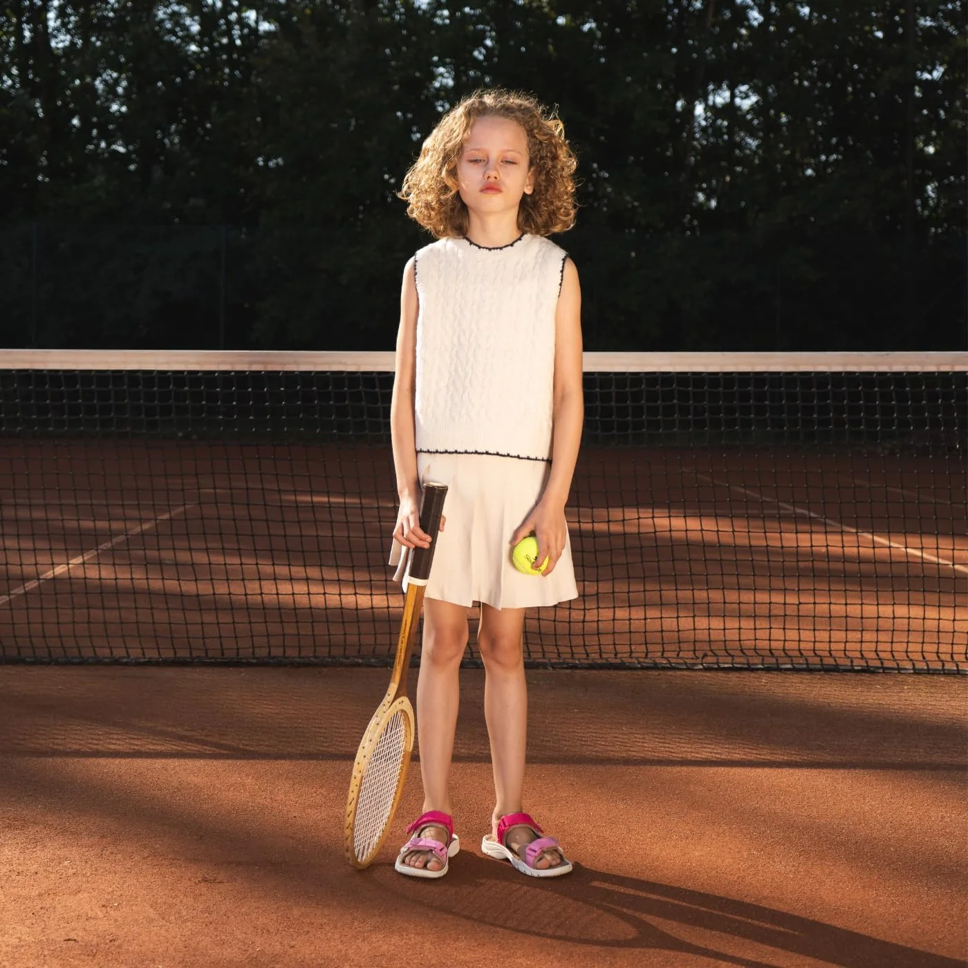 صندل دخترانه بیسگارد مدل نیکو صندل دخترانه بیسگارد مدل نیکو