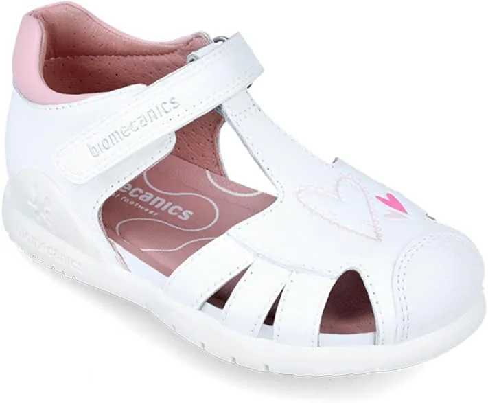 صندل دخترانه بایومکانیکس مدل 242230 صندل دخترانه بایومکانیکس مدل 242230