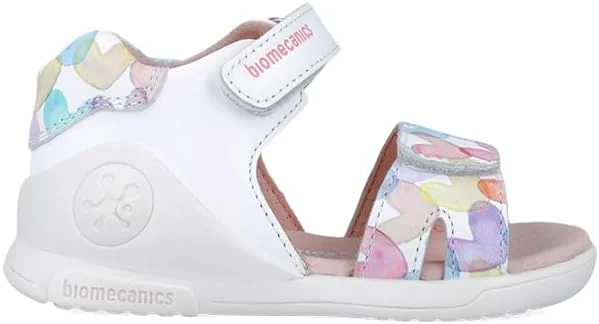 صندل دخترانه بایومکانیکس مدل 252141 صندل دخترانه بایومکانیکس مدل 252141