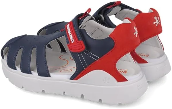 صندل پسرانه بایومکانیکس مدل 252228 صندل پسرانه بایومکانیکس مدل 252228