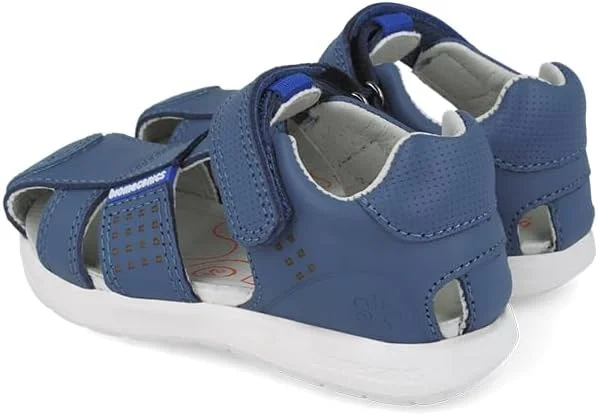 صندل پسرانه بایومکانیکس مدل 252211 صندل پسرانه بایومکانیکس مدل 252211