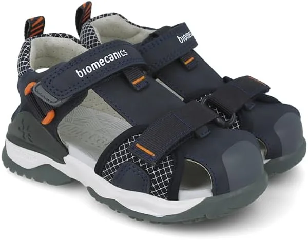 صندل پسرانه بایومکانیکس مدل 252220 صندل پسرانه بایومکانیکس مدل 252220