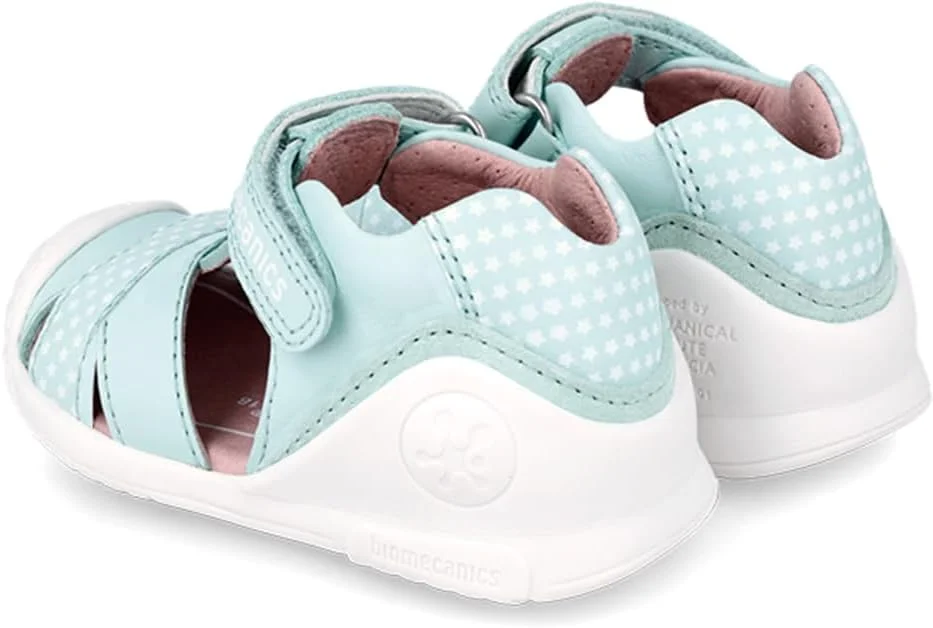 صندل دخترانه بایومکانیکس مدل 242109 صندل دخترانه بایومکانیکس مدل 242109