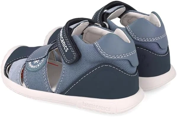 صندل پسرانه بایومکانیکس مدل 252127 صندل پسرانه بایومکانیکس مدل 252127