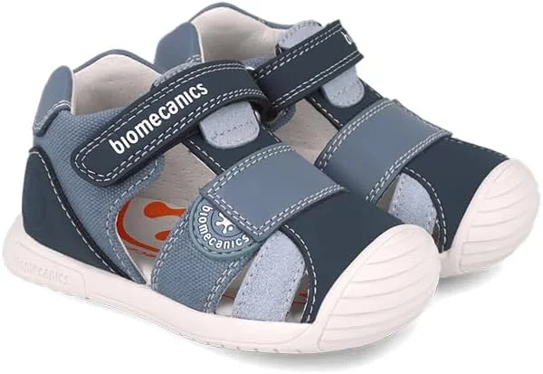 صندل پسرانه بایومکانیکس مدل 252127 صندل پسرانه بایومکانیکس مدل 252127